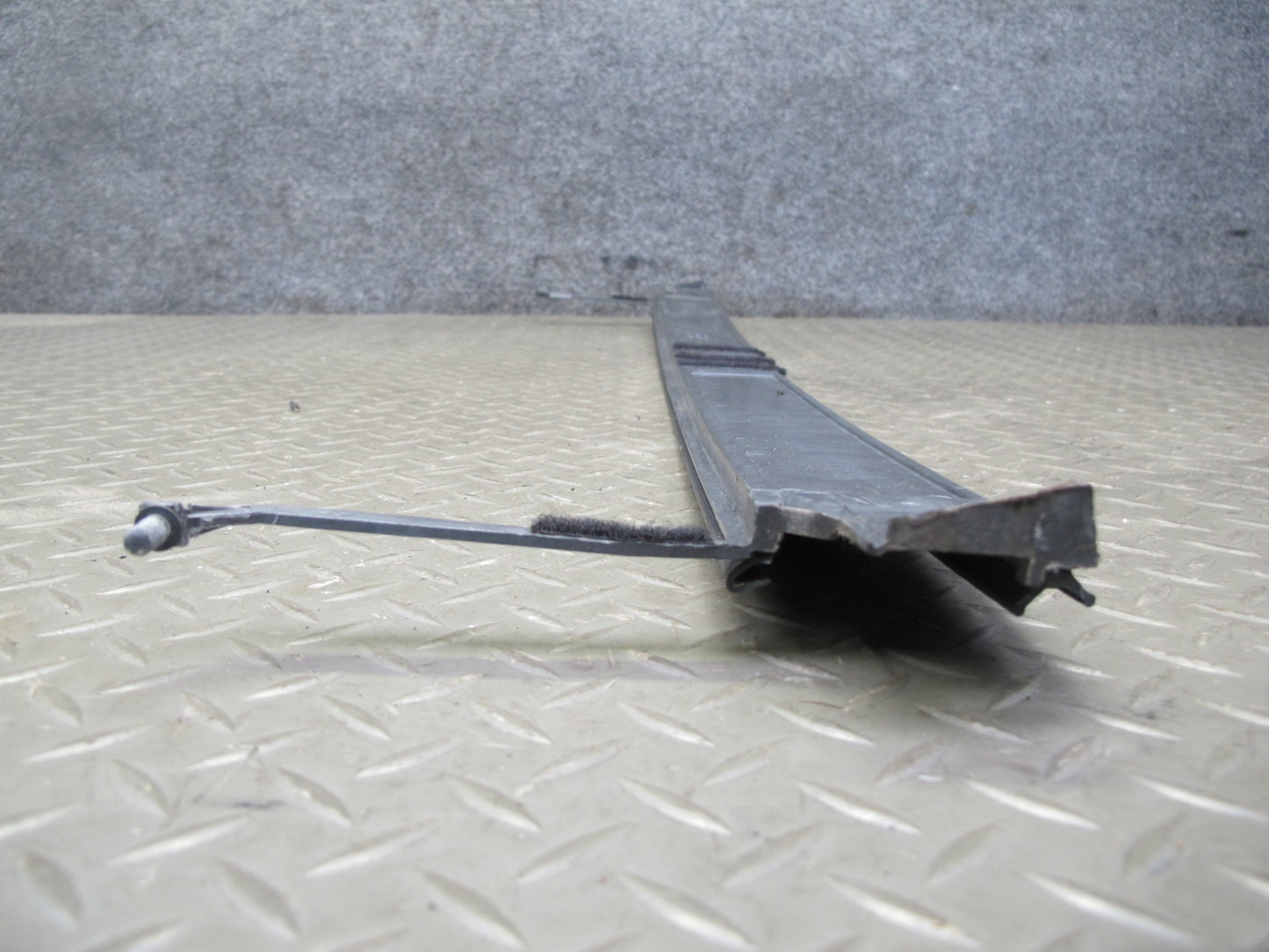96-98 Mercedes W140 C140 CL Coupe Sunroof Hinge Bracket Support Panel OEM