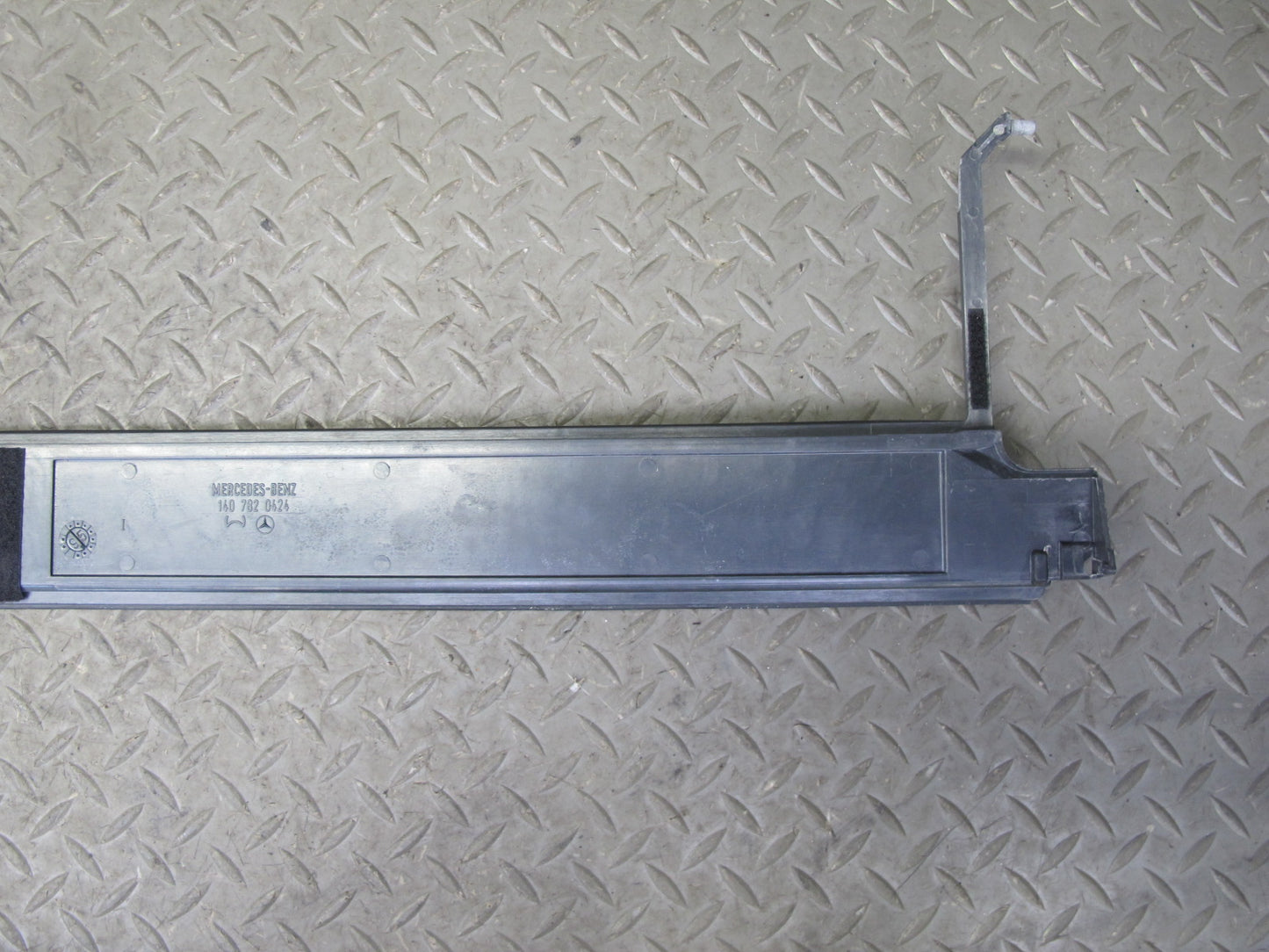96-98 Mercedes W140 C140 CL Coupe Sunroof Hinge Bracket Support Panel OEM