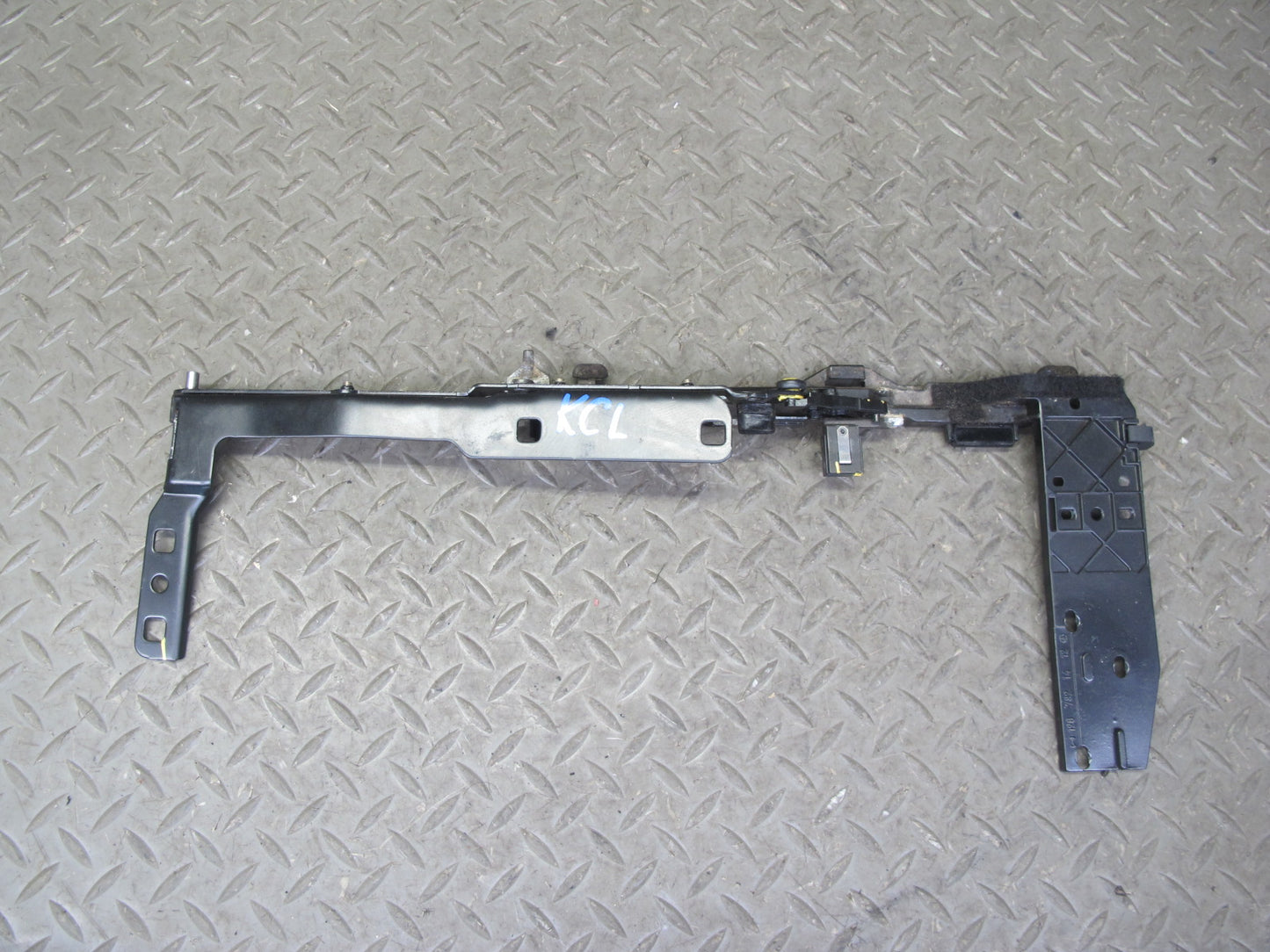 96-98 Mercedes W140 C140 CL Coupe Sunroof Hinge Bracket Support Panel OEM