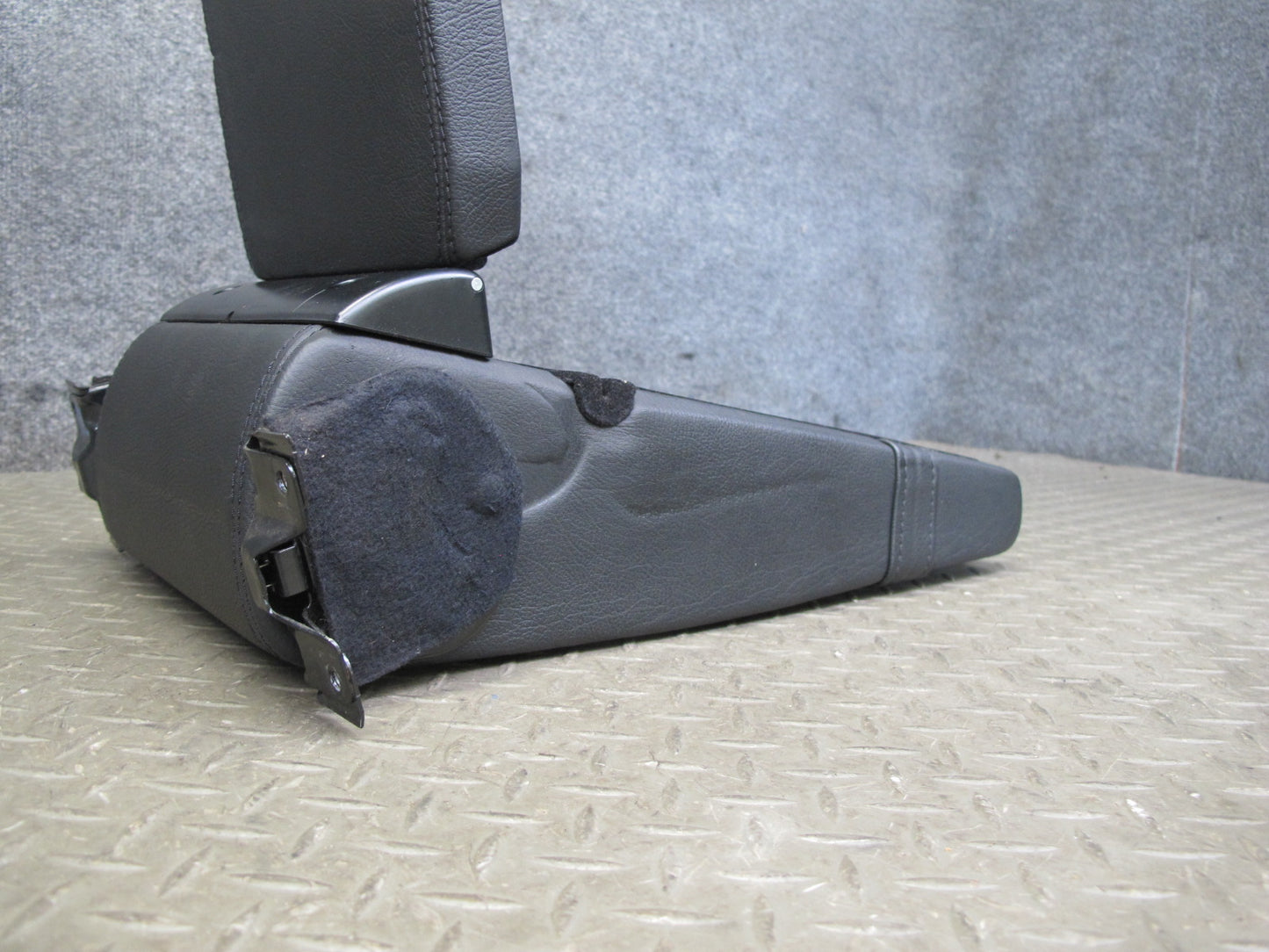96-99 Mercedes W140 C140 CL Coupe Rear Folding Armrest CUP Holder OEM