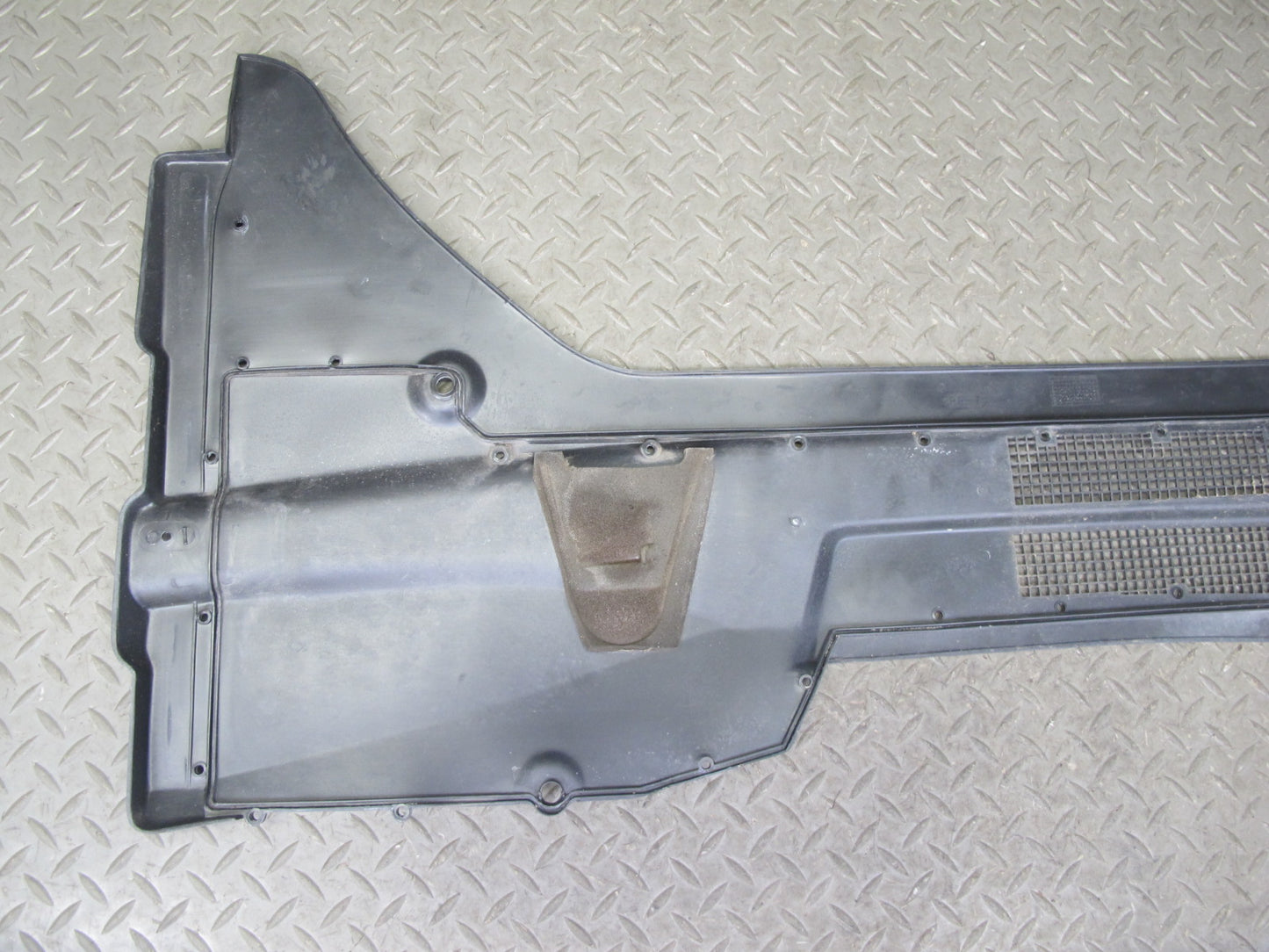 96-99 Mercedes W140 C140 Cl-class Coupe Set of 2 Front Wiper Cowl Trim Panel OEM