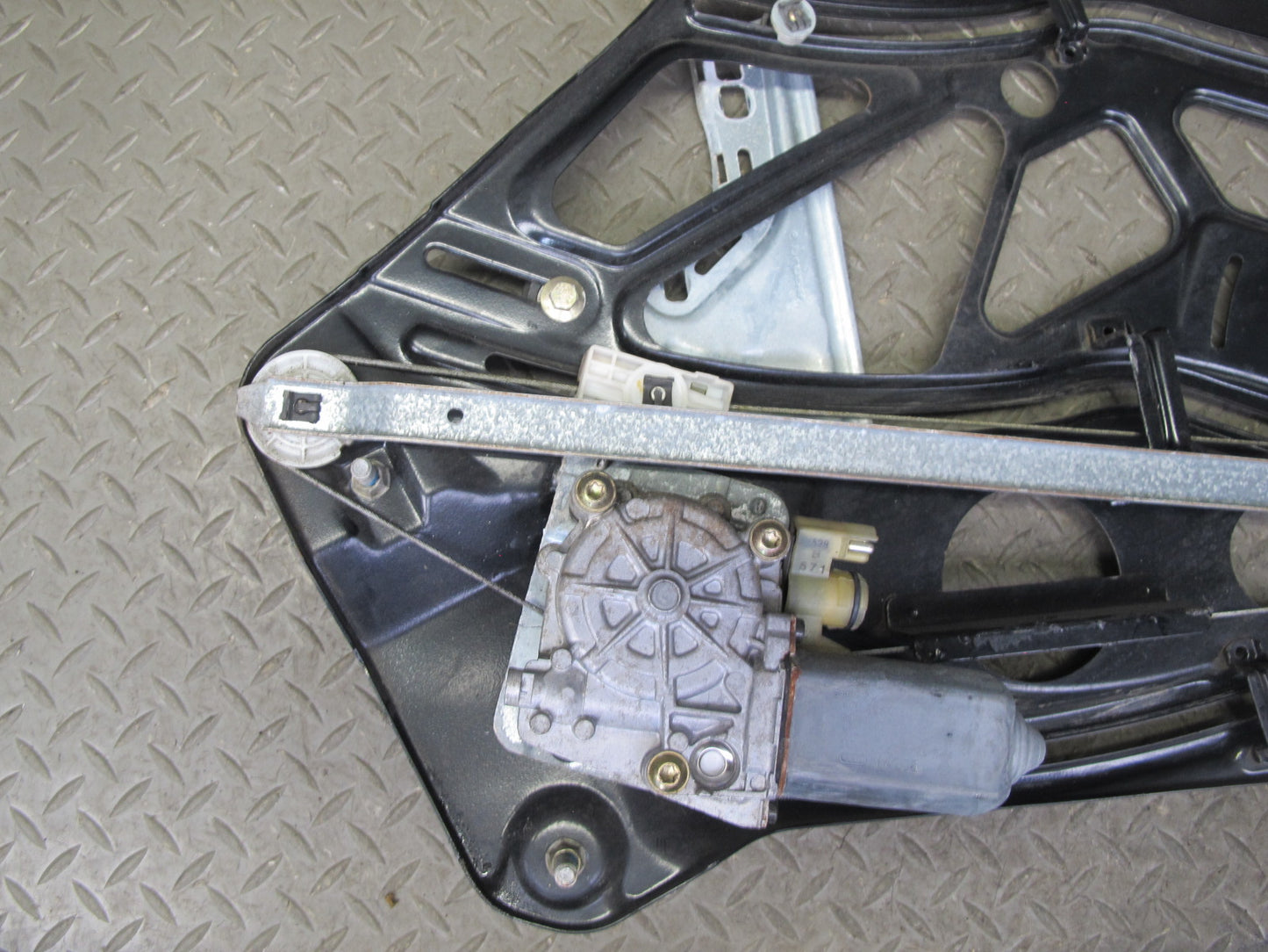 96-99 Mercedes W140 C140 Cl-class Coupe Rear Left Window Regulator w Motor OEM