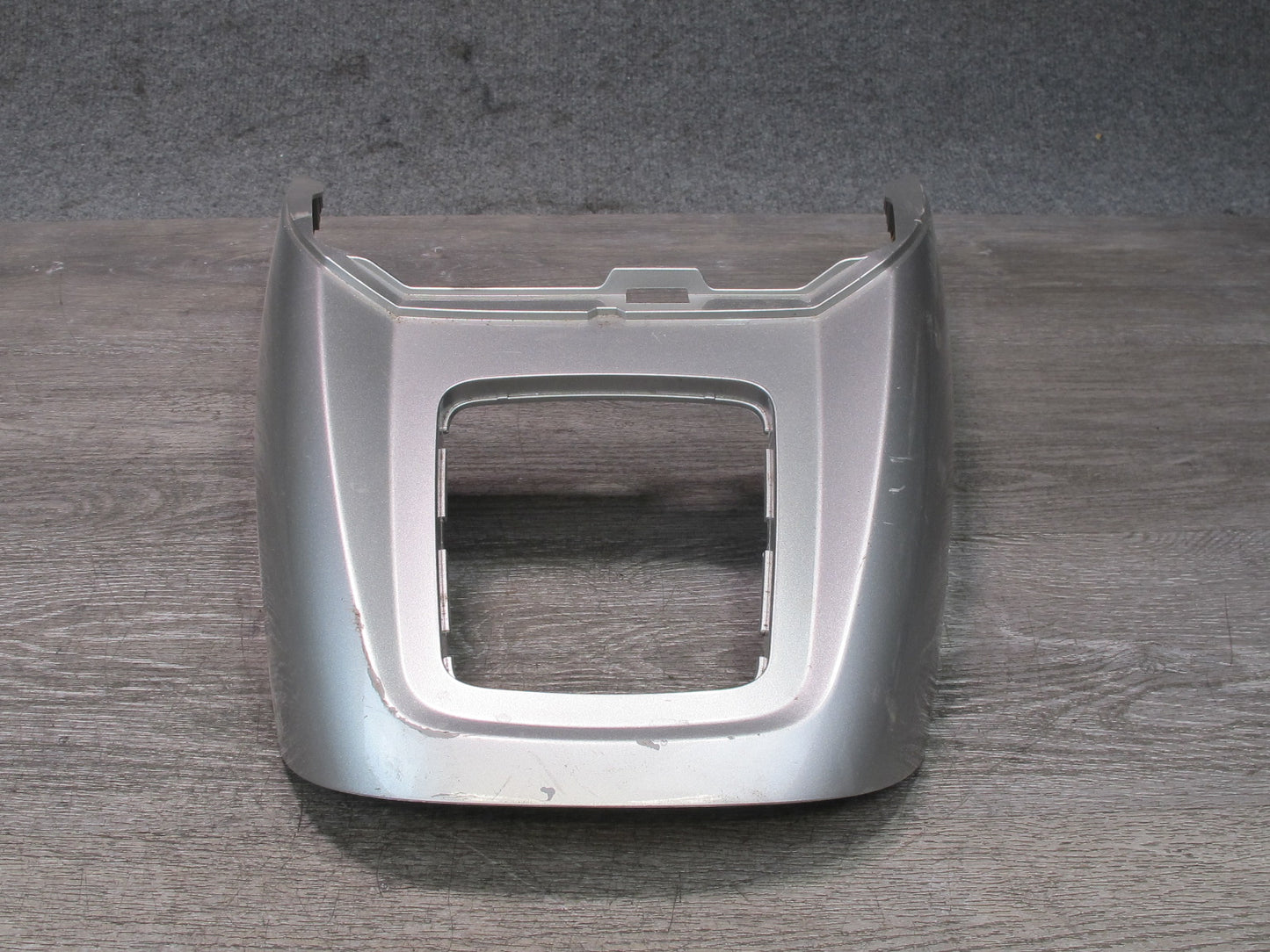 07-10 Saturn SKY Center Console M/T Shifter Trim Bezel Cover Panel 10386193 OEM