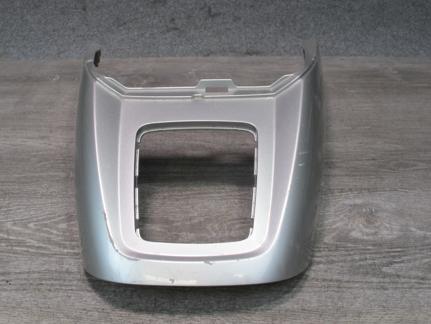 07-10 Saturn SKY Center Console M/T Shifter Trim Bezel Cover Panel 10386193 OEM