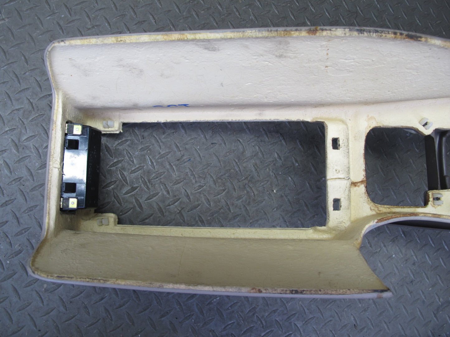 95-00 Lexus JZZ31L SC400 SC300 Center Console Trim Cover Panel Ivory OEM