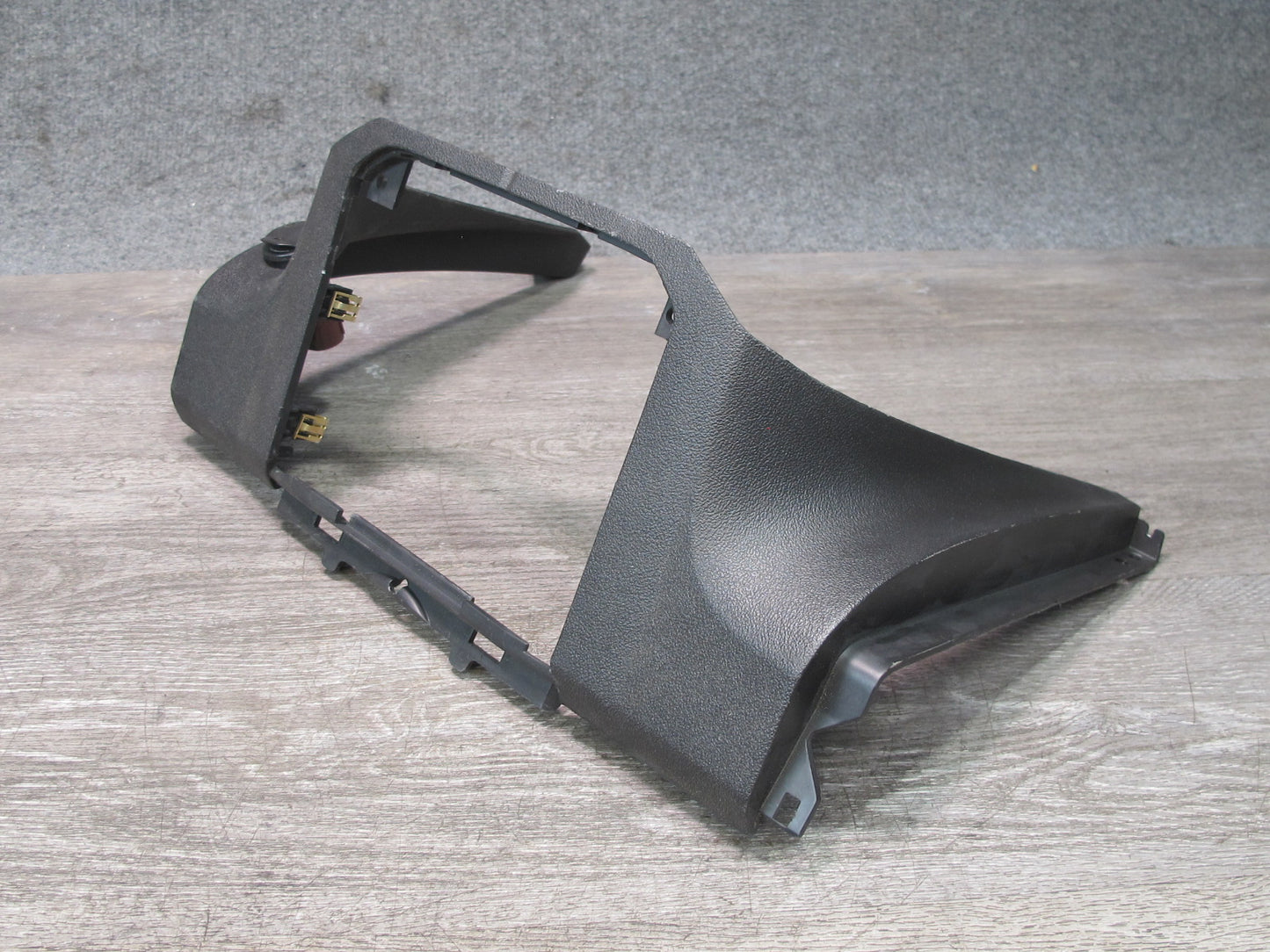 07-10 Saturn SKY Dash Front Radio Trim Bezel Cover Panel 15905045 OEM