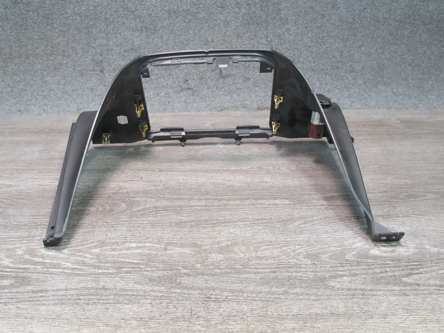 07-10 Saturn SKY Dash Front Radio Trim Bezel Cover Panel 15905045 OEM