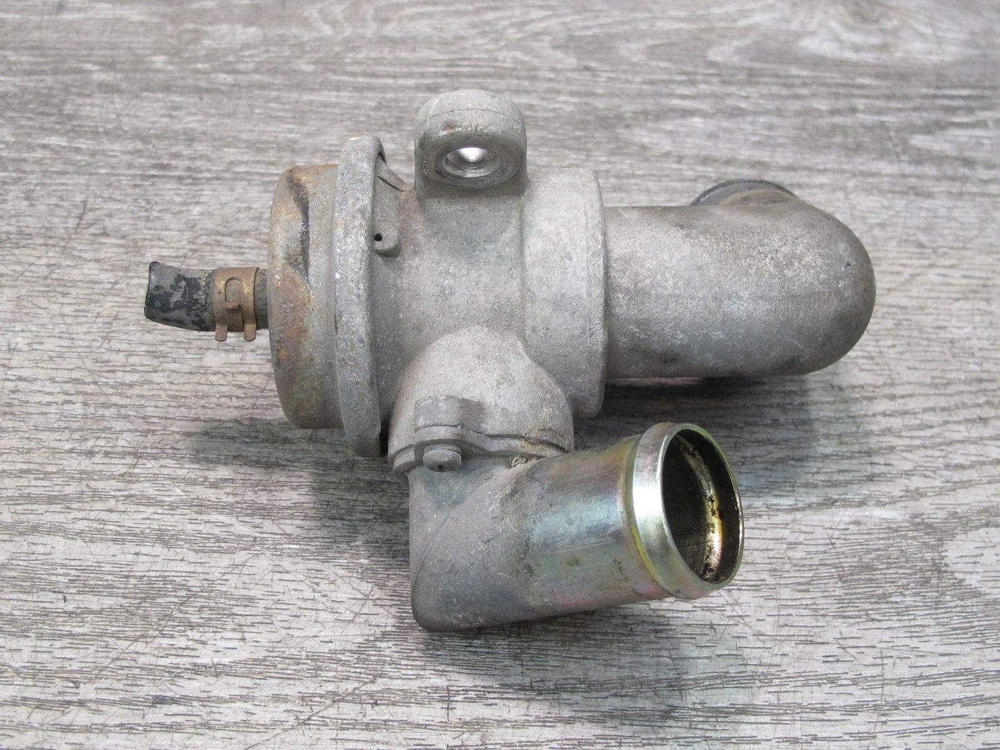 90-96 Nissan Z32 300ZX Turbo Left Recirculation Valve 14483-40P00 OEM