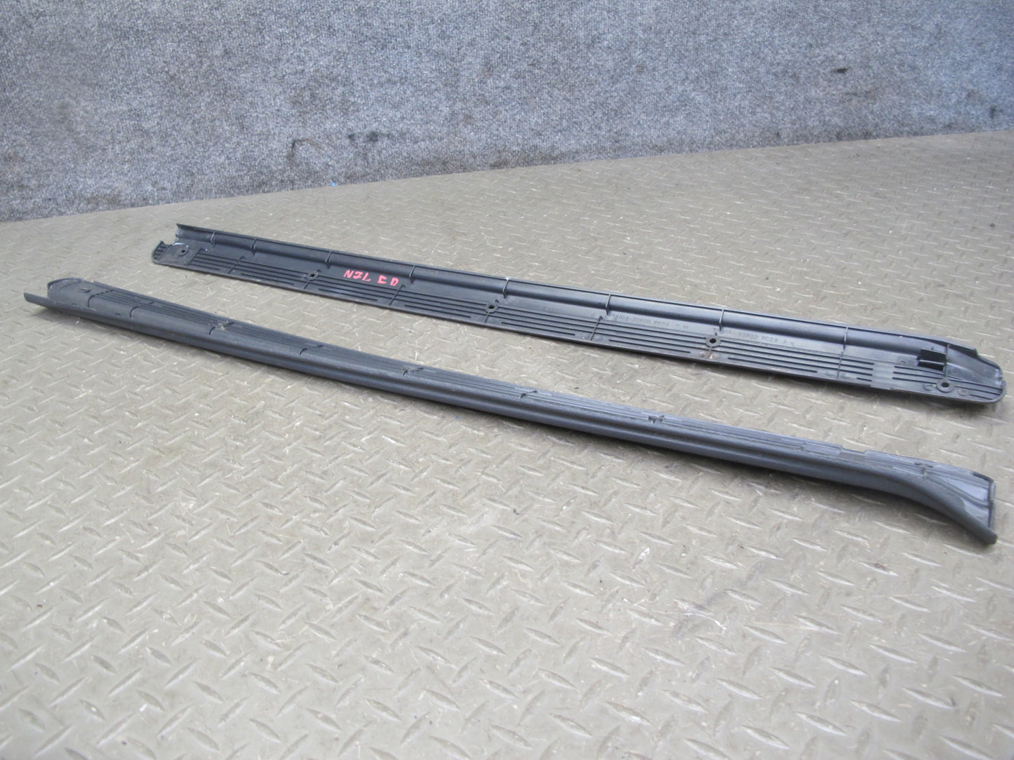 90-96 Nissan Z32 300ZX 2+0 Set of 2 Left & Right Door Scuff Sill Plate Trim OEM