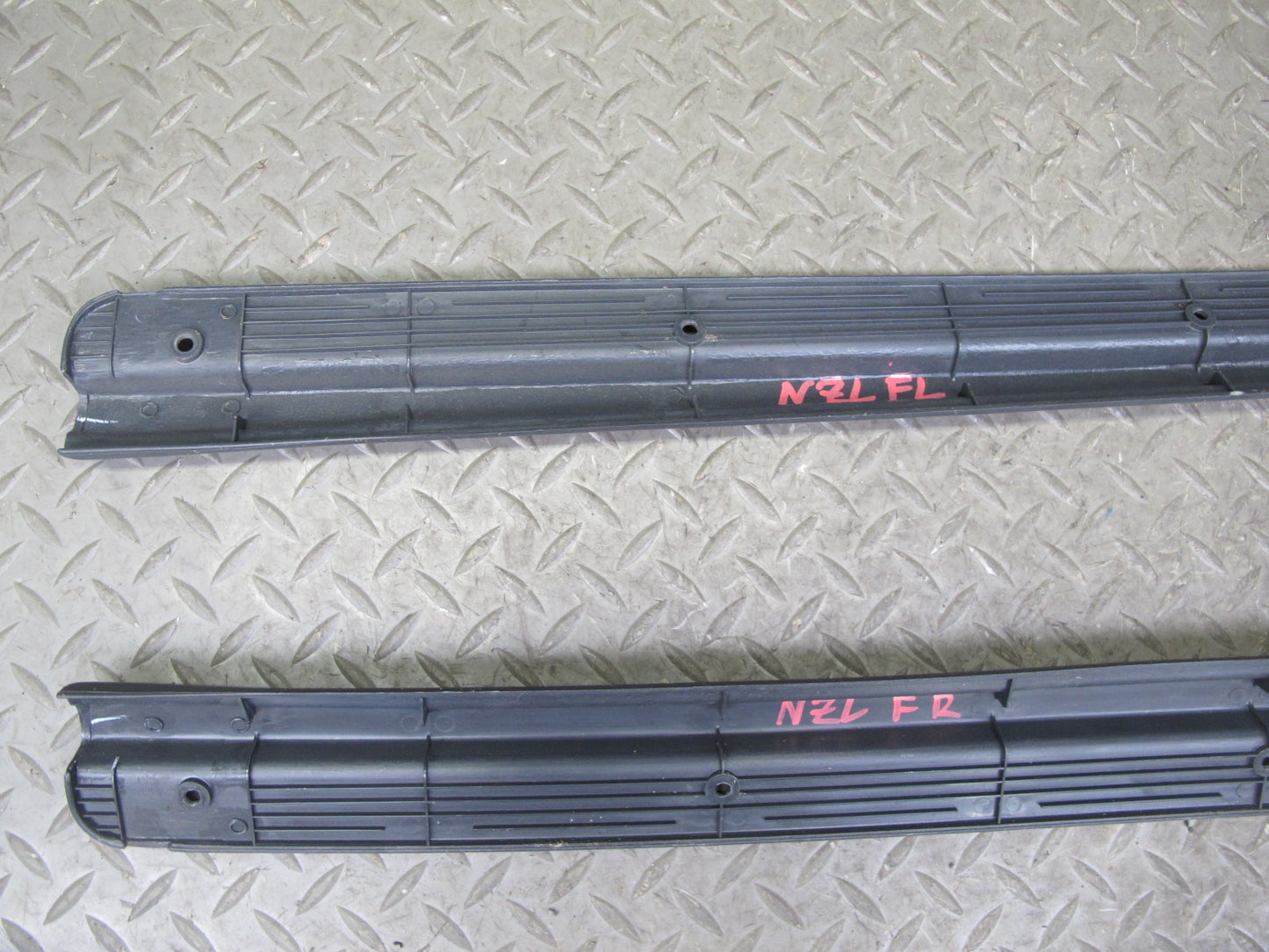 90-96 Nissan Z32 300ZX 2+0 Set of 2 Left & Right Door Scuff Sill Plate Trim OEM
