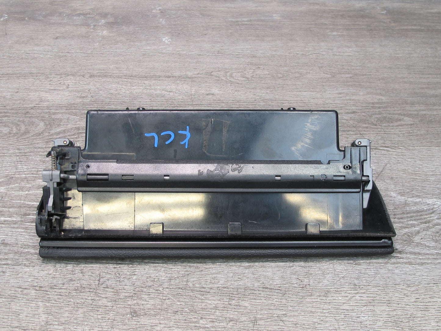 96-99 Mercedes W140 C140 CL Dash Center Glove Box Storage Tray 1406800291 OEM