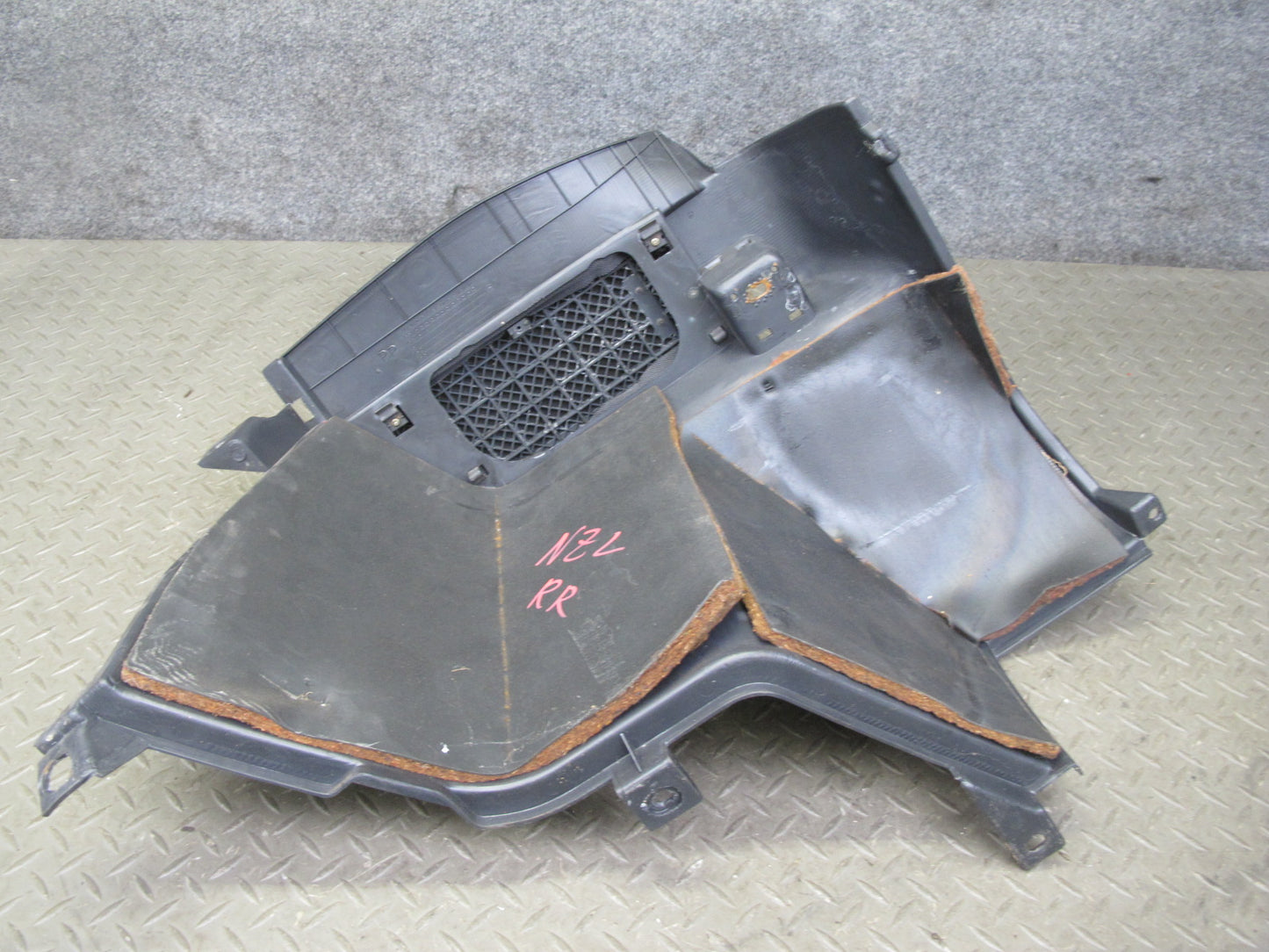 90-96 Nissan Z32 300ZX Coupe 2+0 Rear Right Quarter Trunk Trim Cover Panel OEM