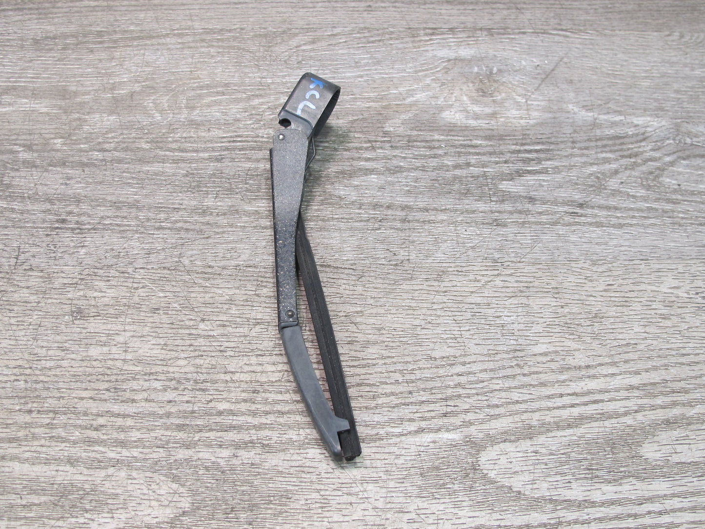 96-99 Mercedes W140 C140 Cl-class Coupe Set of 2 Front Headlight Wiper Arm OEM