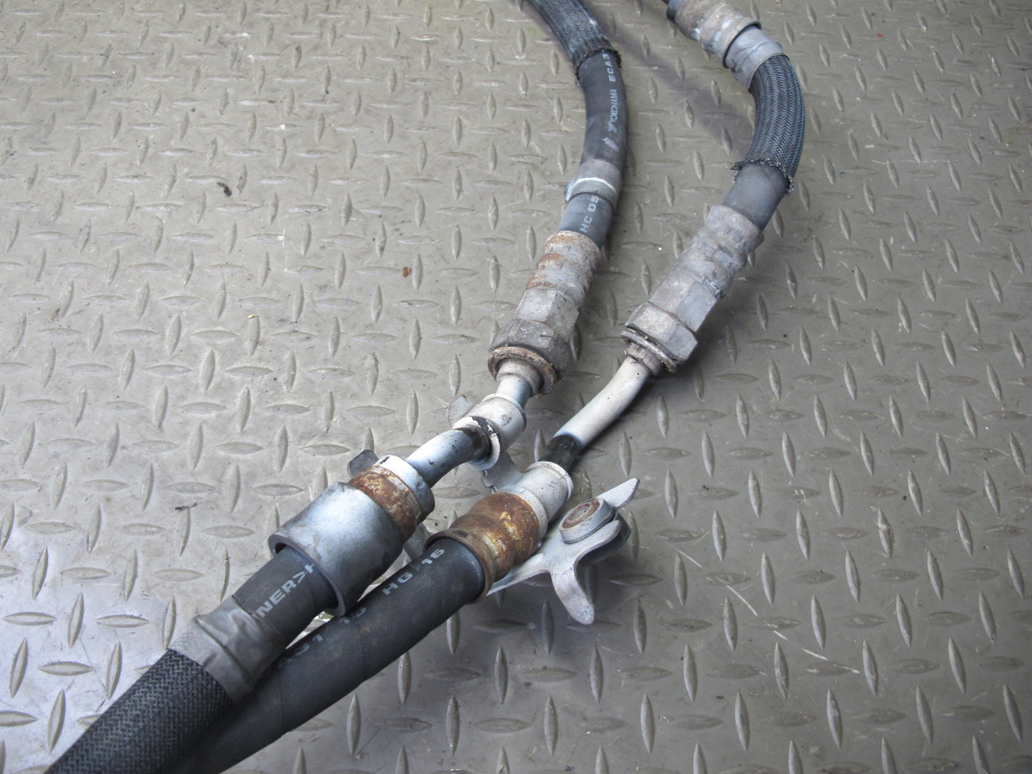 04-08 Mazda RX8 A/T Power Steering Hose Line Pipe OEM