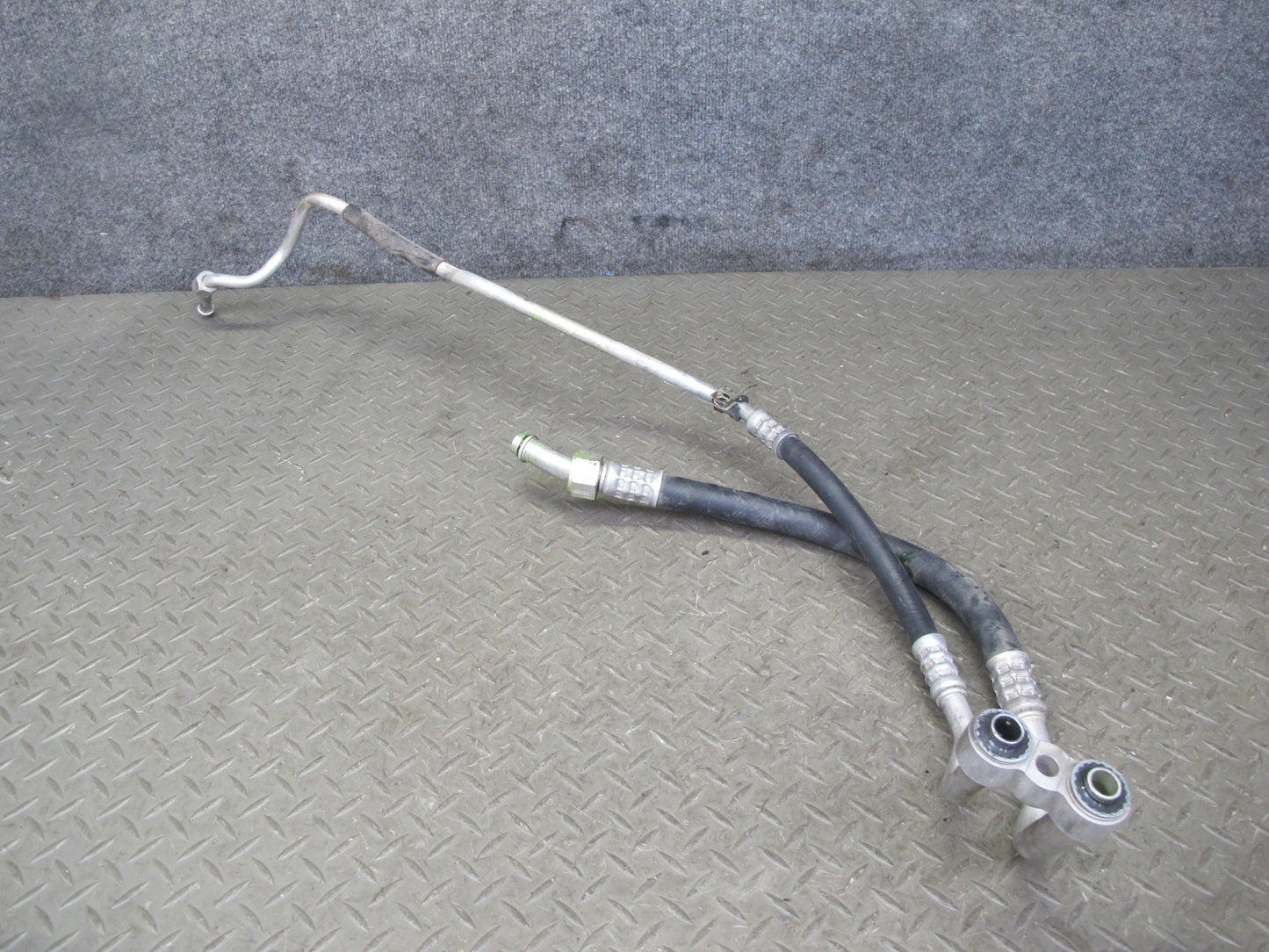 1993 Chevrolet Corvette C4 A/C Air Condition Hose Pipe Line Dryer Set OEM
