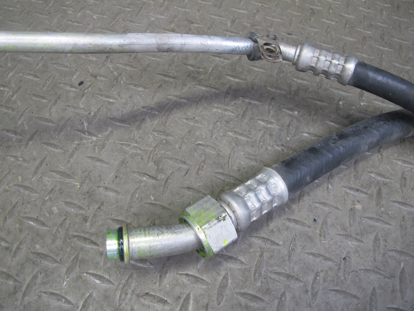 1993 Chevrolet Corvette C4 A/C Air Condition Hose Pipe Line Dryer Set OEM