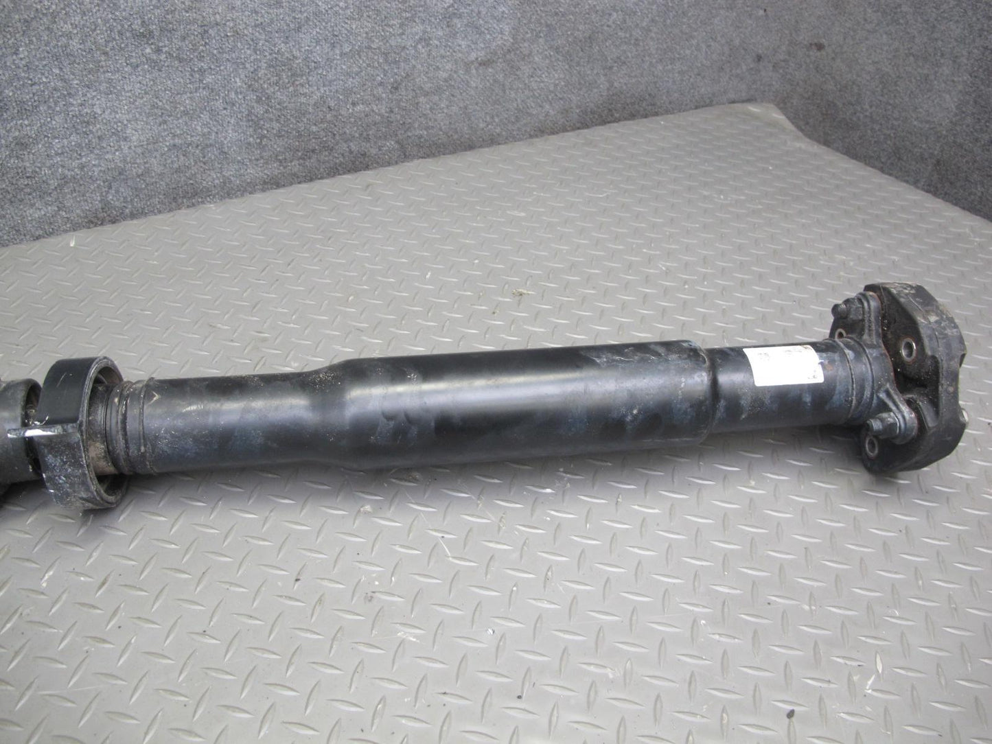2017-2020 Maserati Levante M161 AWD 3.0L Rear Drive Shaft Driveshaft
