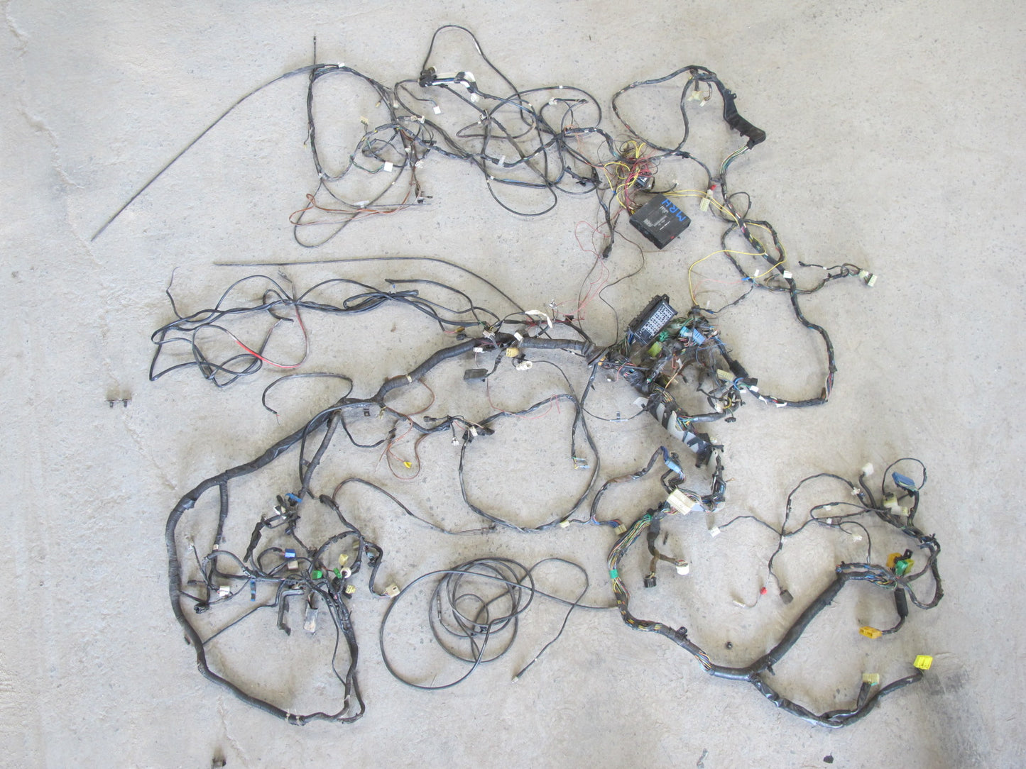 1988 Mazda RX7 FC3S Convertible NA M/T Engine Bay Body Wire Wiring Harness OEM