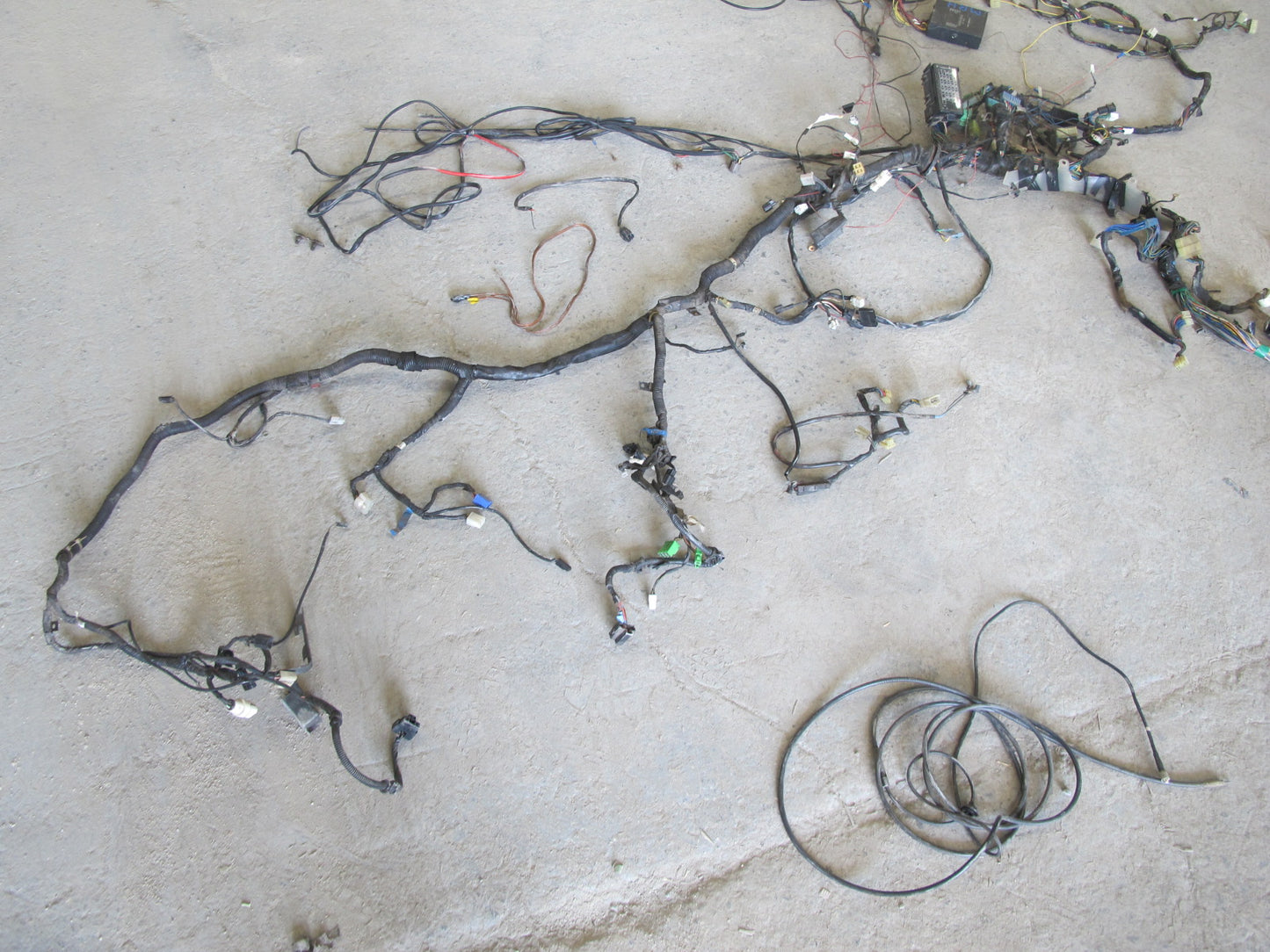 1988 Mazda RX7 FC3S Convertible NA M/T Engine Bay Body Wire Wiring Harness OEM