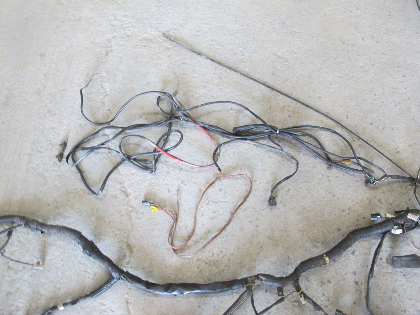 1988 Mazda RX7 FC3S Convertible NA M/T Engine Bay Body Wire Wiring Harness OEM