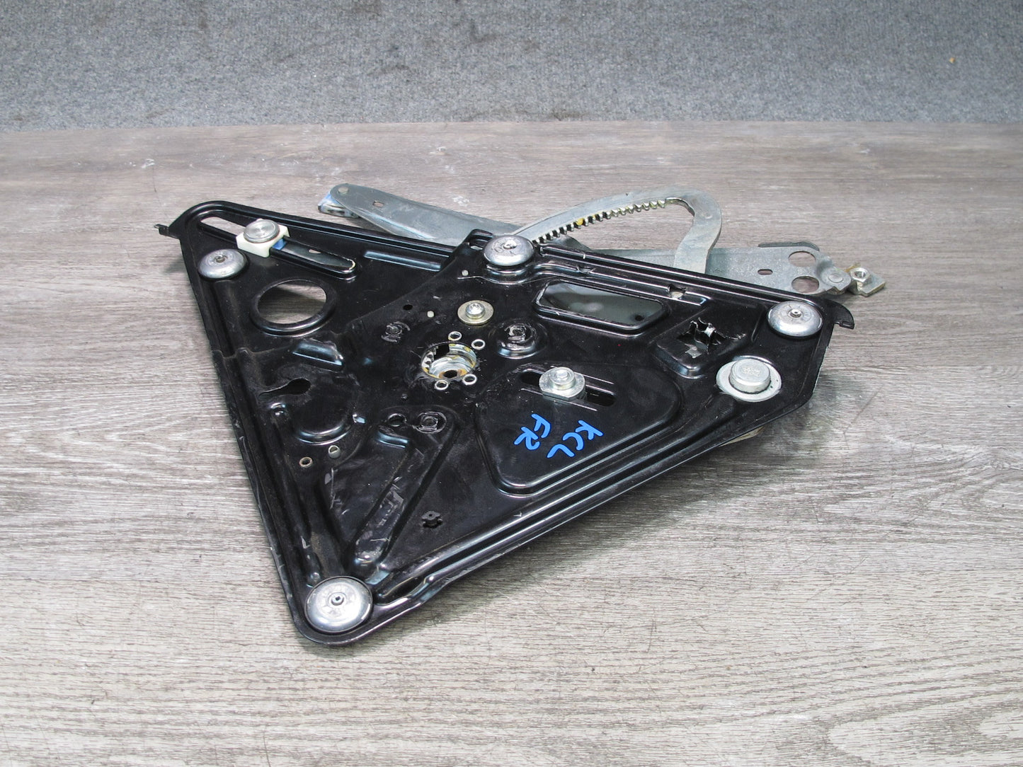 96-99 Mercedes W140 C140 Cl-class Coupe Right Door Window Regulator w Motor OEM