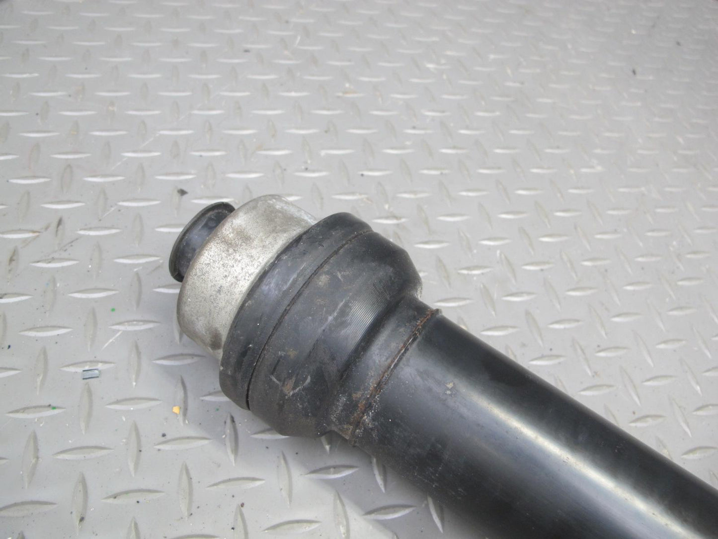 2015-2016 Porsche Macan 3.0L 3.6L AWD Rear Driveshaft Drive Shaft 126K 95B521101