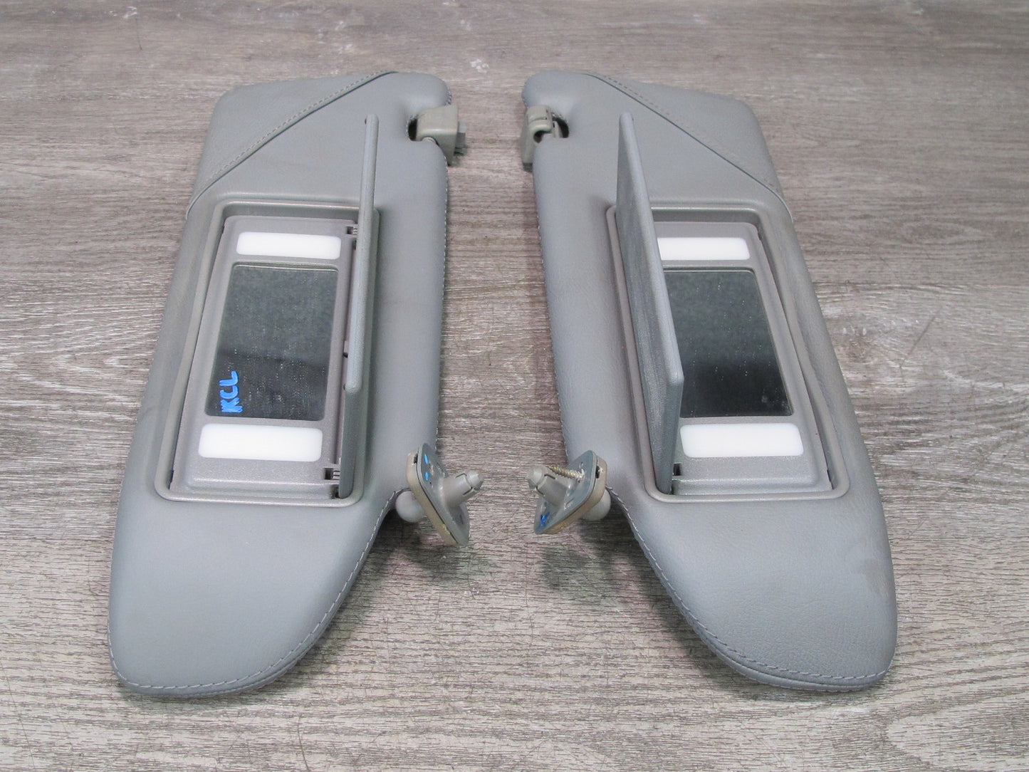 96-99 Mercedes W140 C140 CL Coupe Set of 2 Front Left & Right Sun Visor OEM
