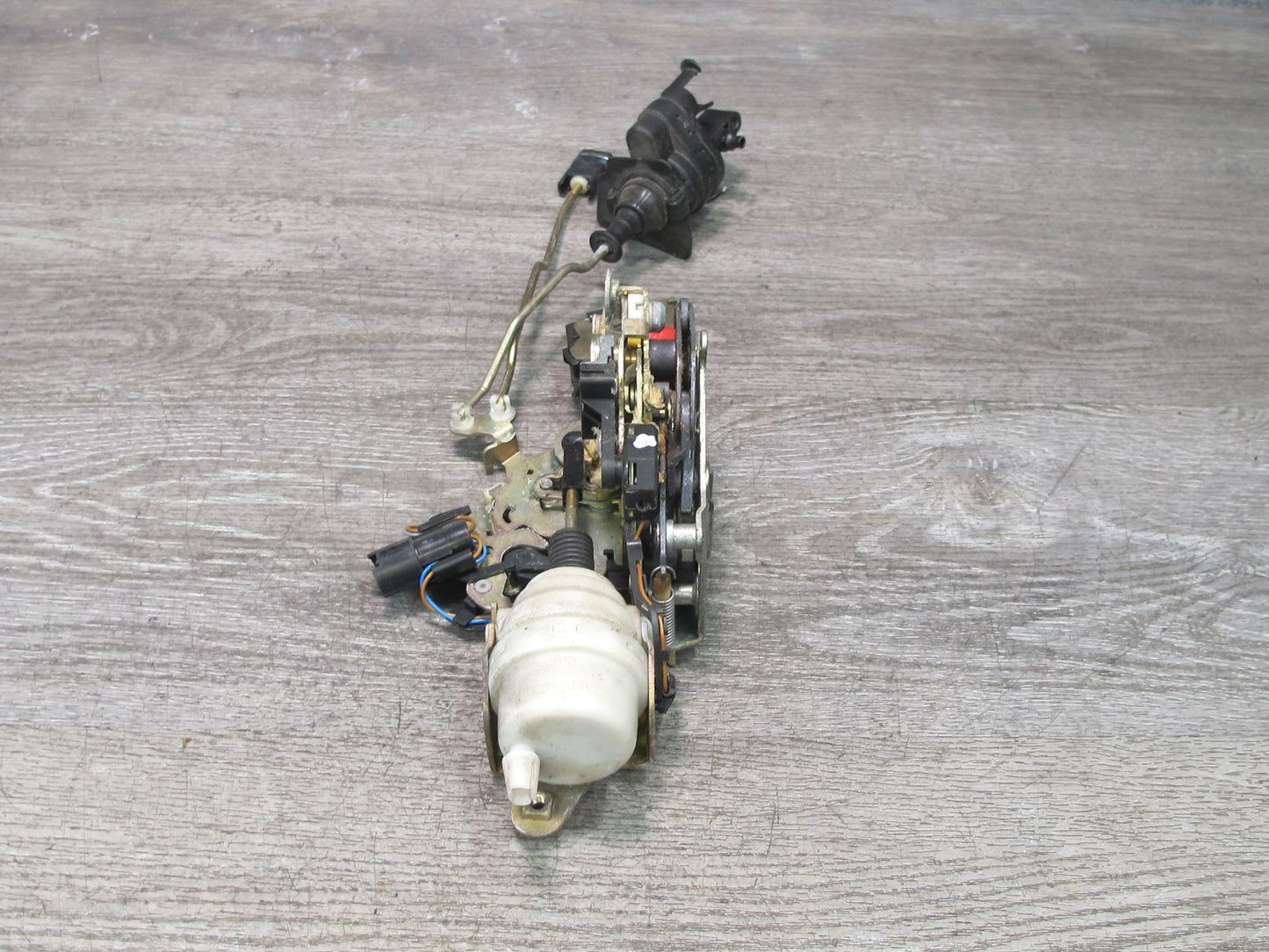 96-99 Mercedes W140 C140 CL Coupe Left Door Lock Latch Actuator OEM