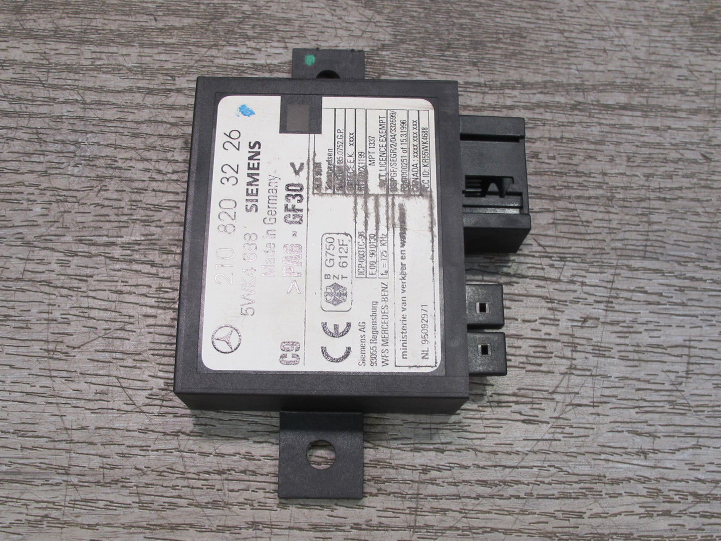 96-99 Mercedes W140 C140 Cl-class Anti Theft Locking Control Module OEM