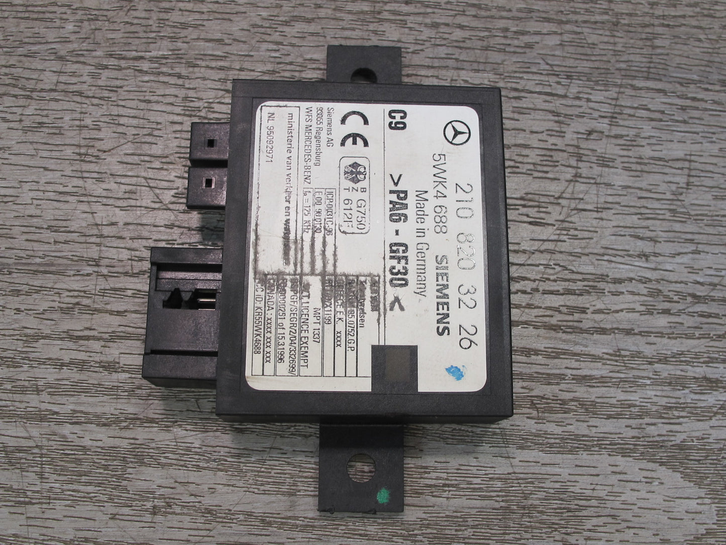 96-99 Mercedes W140 C140 Cl-class Anti Theft Locking Control Module OEM