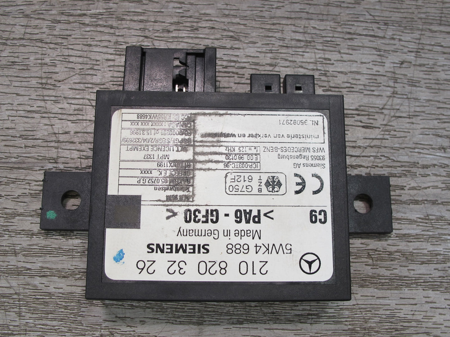 96-99 Mercedes W140 C140 Cl-class Anti Theft Locking Control Module OEM