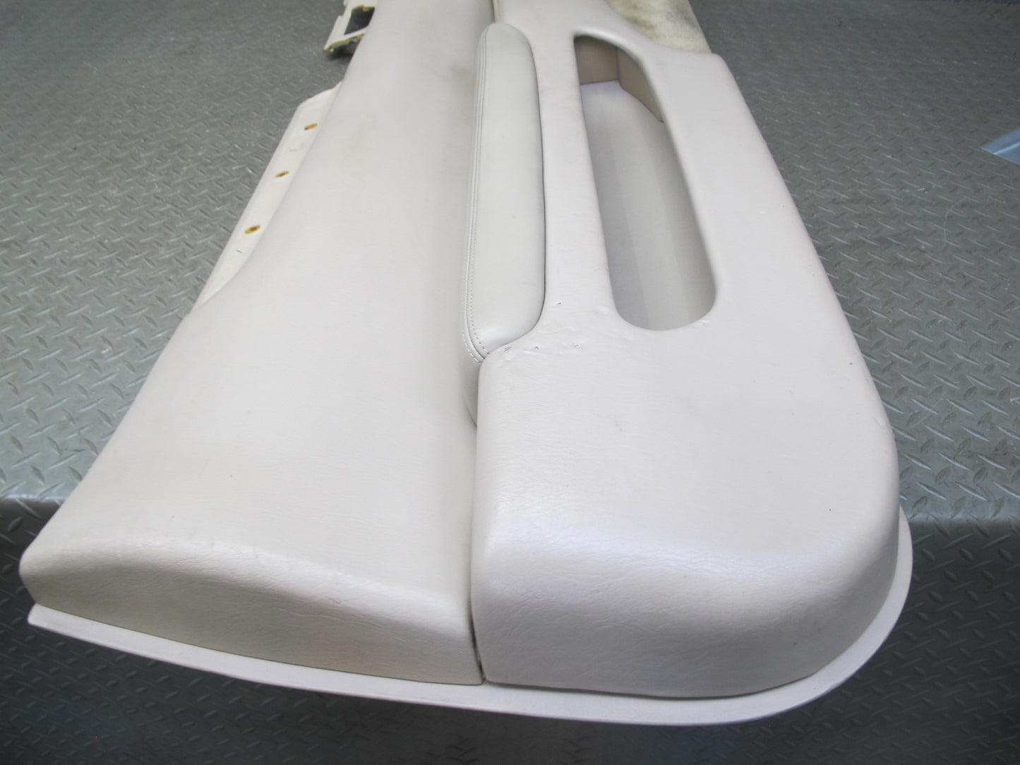 95-98 Lexus JZZ31L SC400 SC300 Front Left Interior Door Panel Trim Ivory OEM