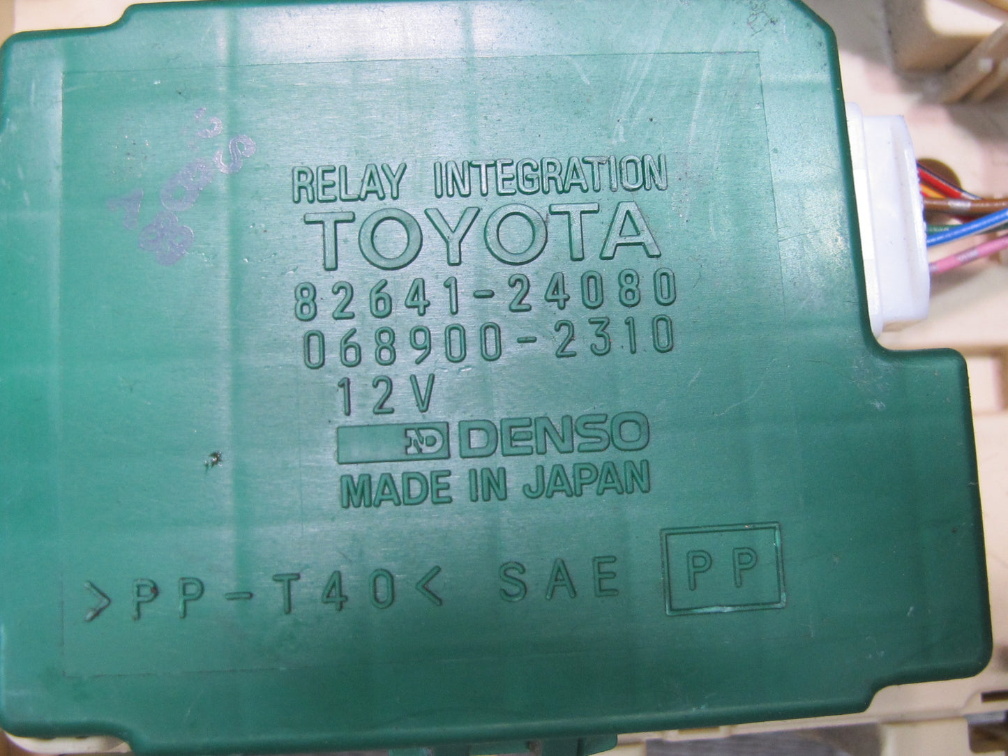 97-98 Lexus JZZ31L SC300 Interior Fuse Relay Box Module w Integration Relay OEM