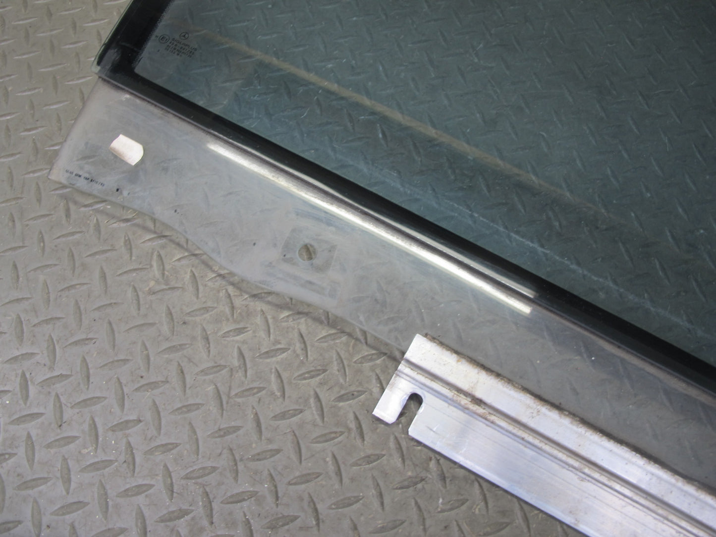 96-99 Mercedes W140 C140 Cl-class Coupe Right Door Glass Window OEM