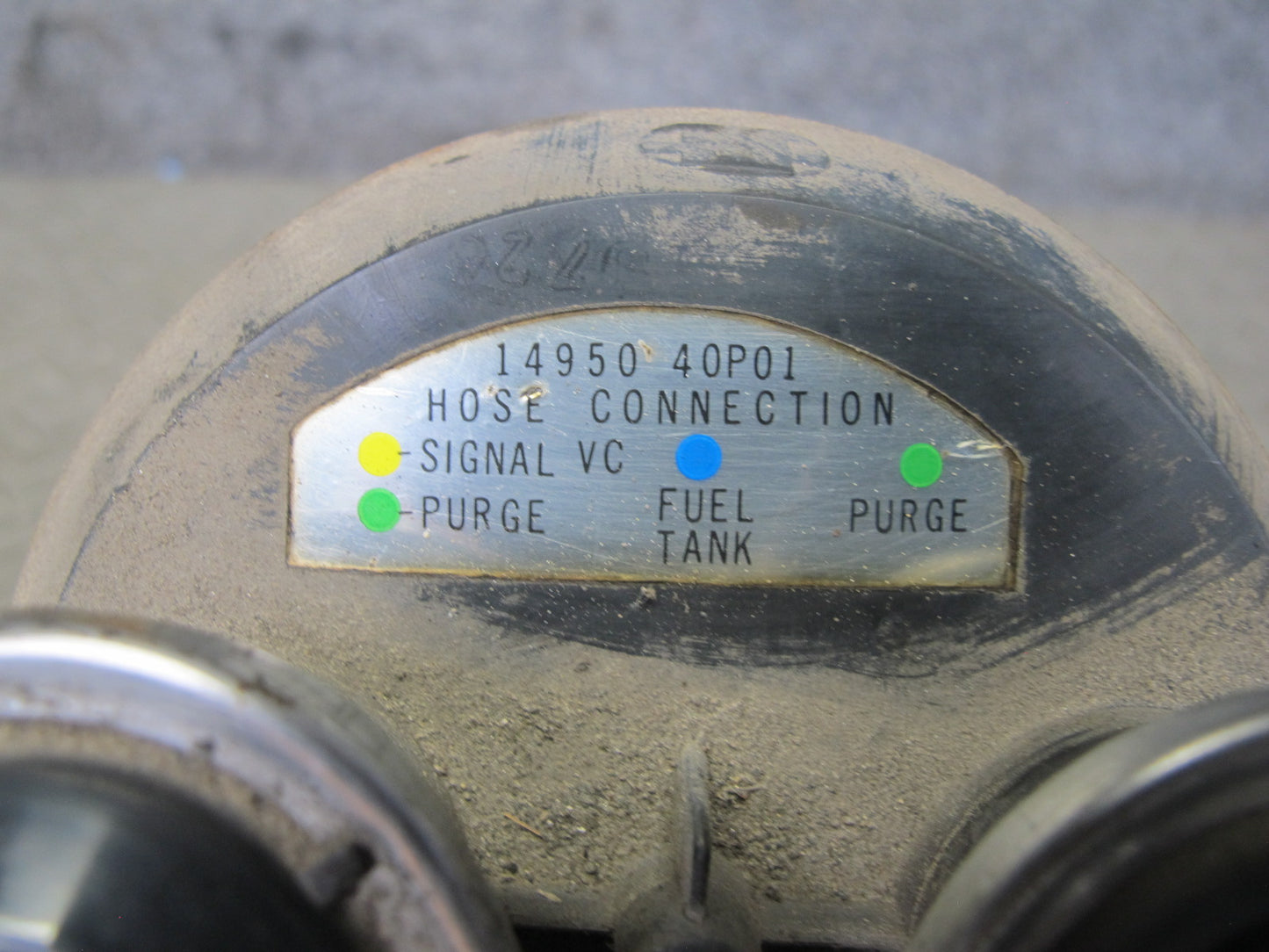 90-95 Nissan Z32 300ZX Turbo Fuel Evap Vapor Charcoal Canister 14950-40P01 OEM
