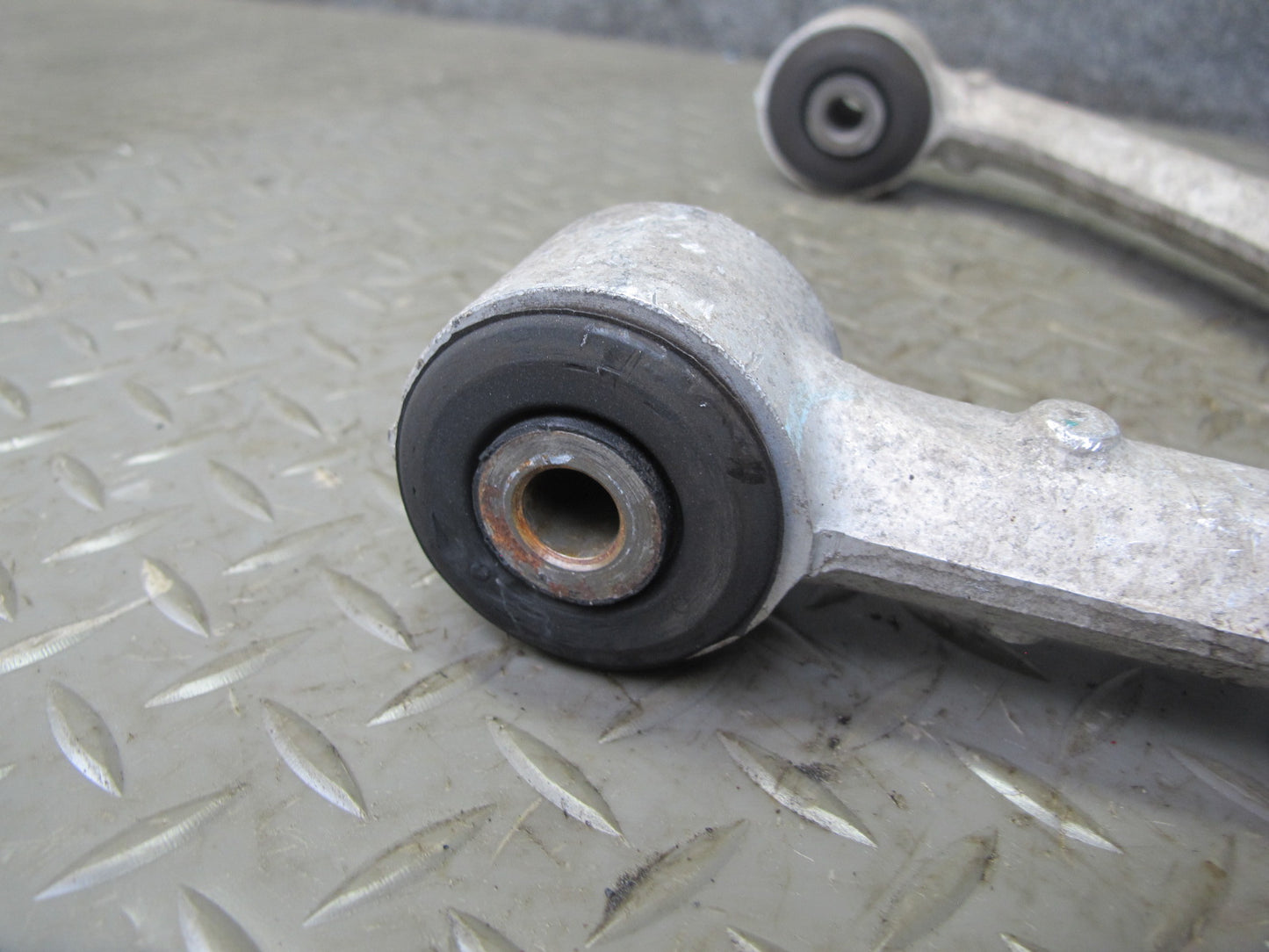 07-10 Saturn SKY Set of 2 Rear Right Suspension Upper & Lower Control Arm OEM