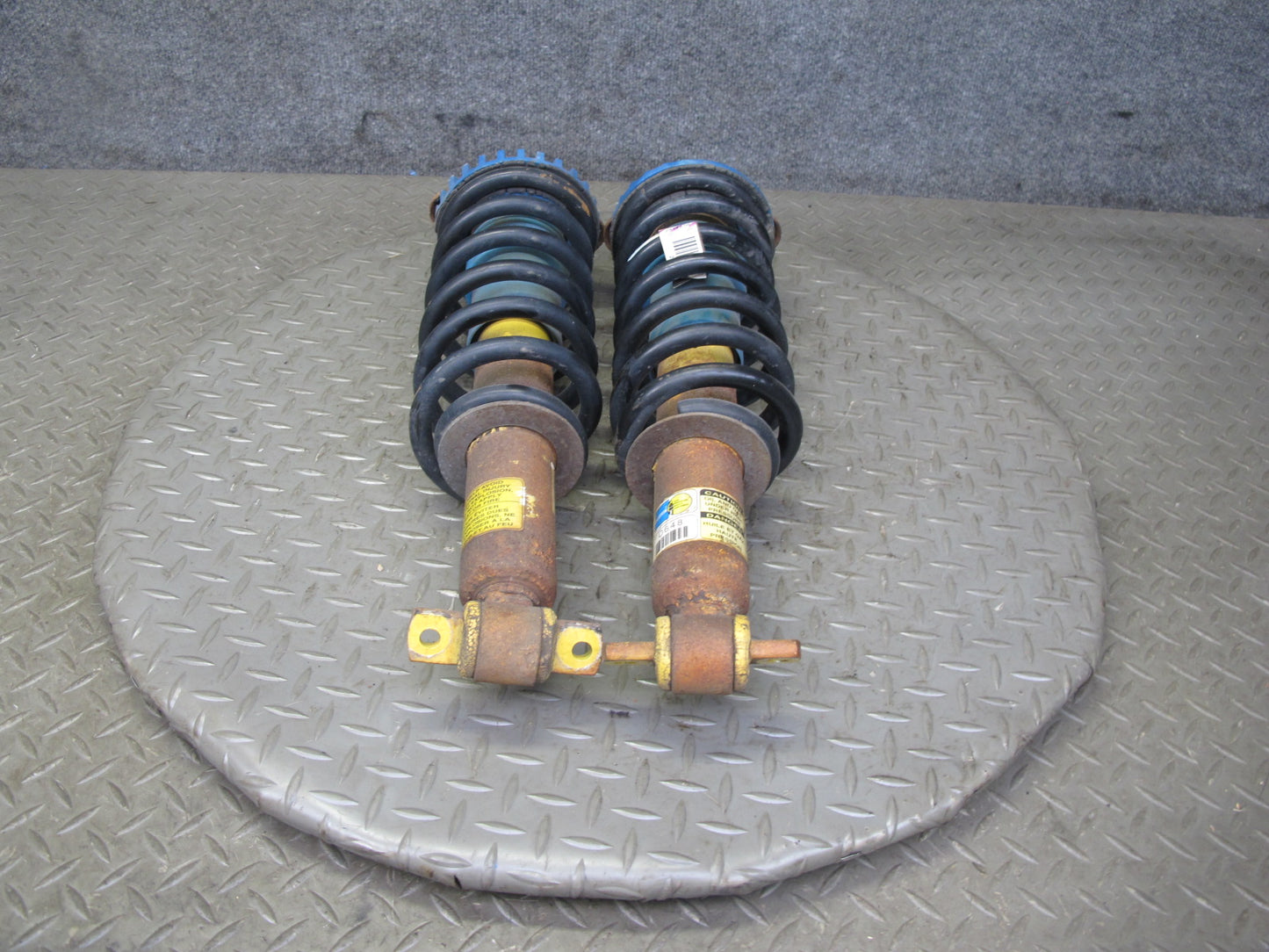 07-10 Saturn SKY Set of 2 Bilstein Rear Left & Right Strut Shock Absorber