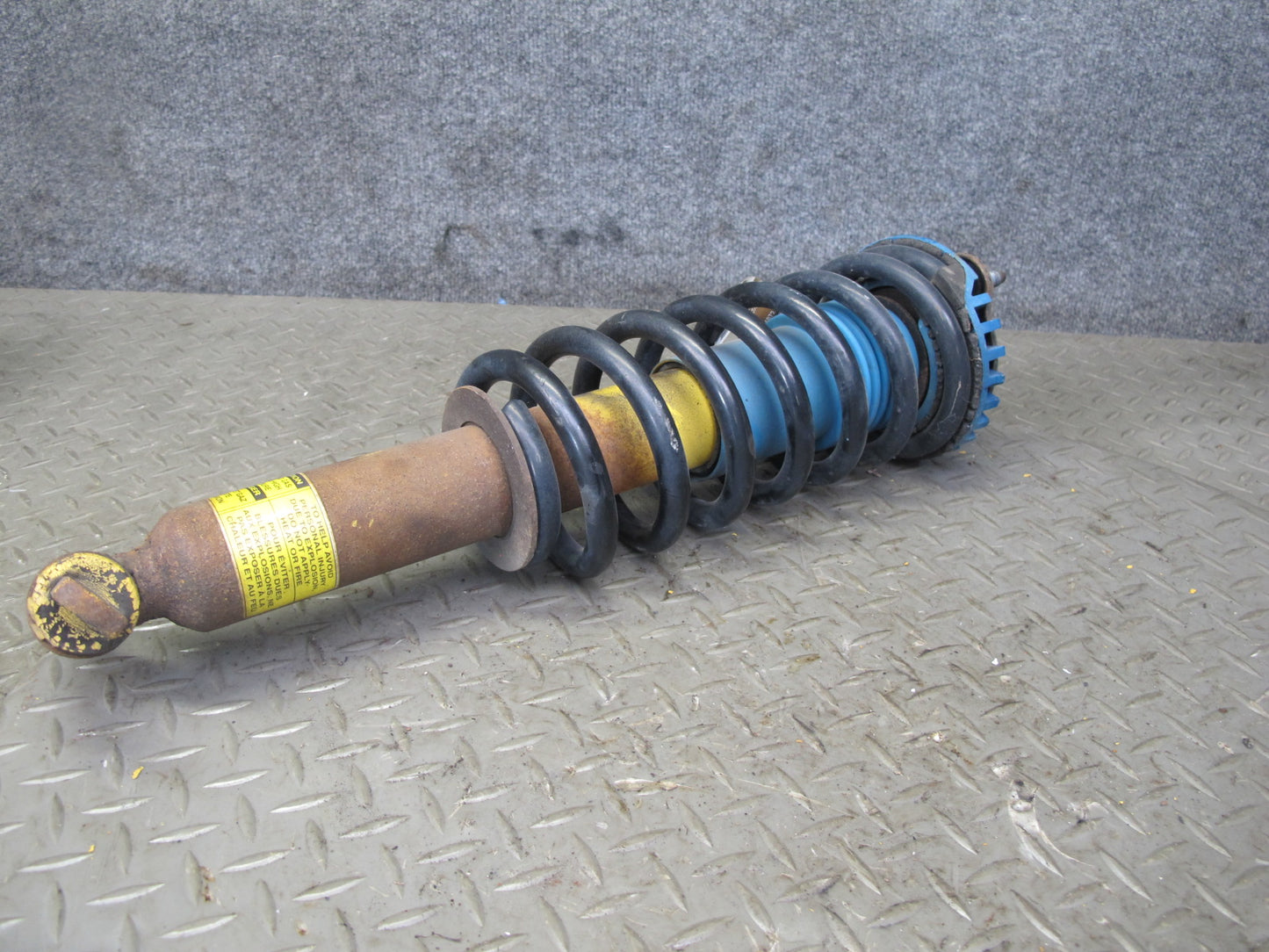 07-10 Saturn SKY Set of 2 Bilstein Front Left & Right Strut Shock Absorber 88K