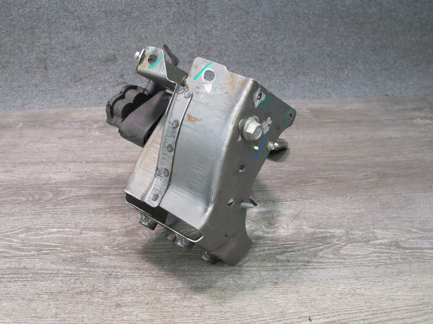 07-10 Saturn SKY M/T Transmission Clutch Brake Gas Acceleration Pedal Set OEM