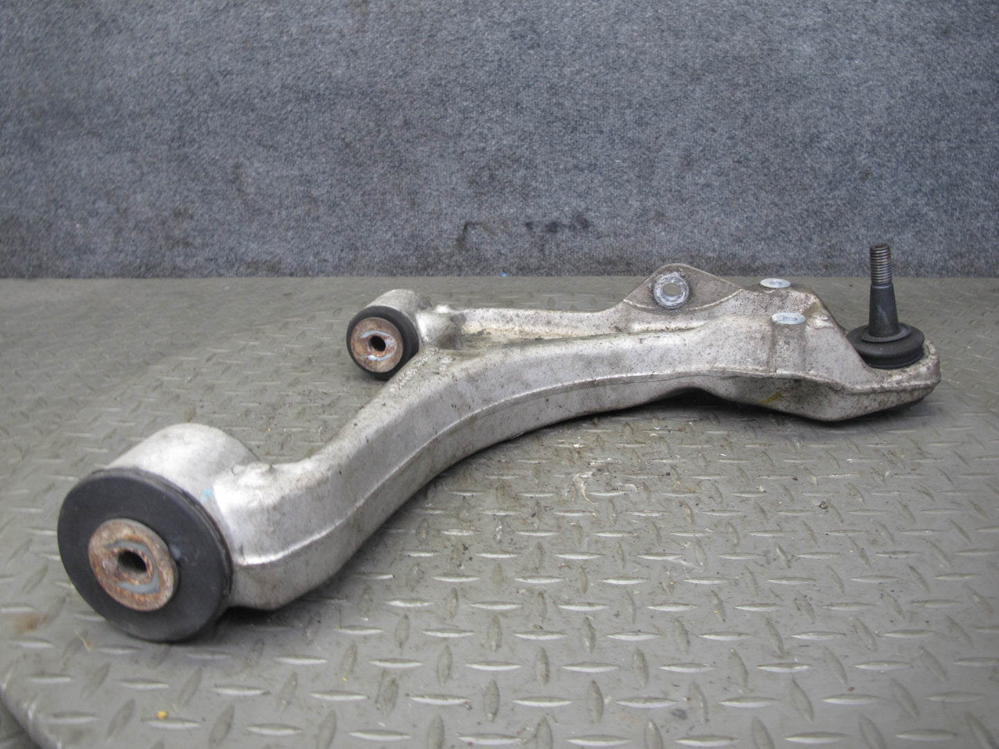 07-10 Saturn SKY Set of 2 Front Right Suspension Upper & Lower Control Arm OEM