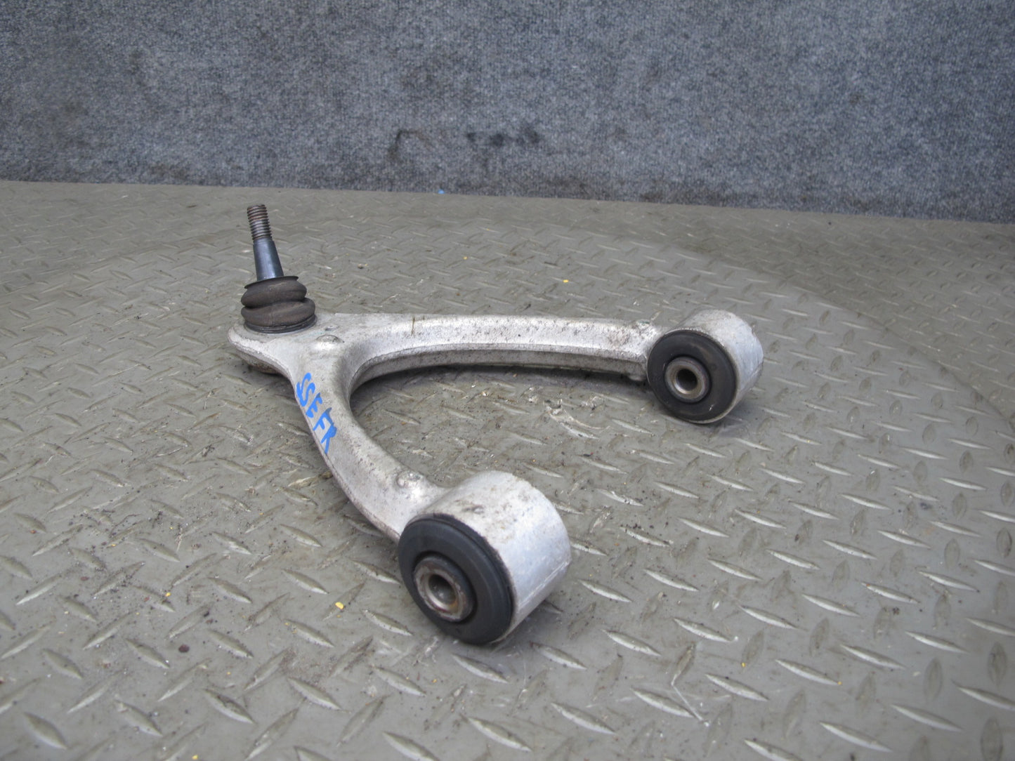 07-10 Saturn SKY Set of 2 Front Right Suspension Upper & Lower Control Arm OEM
