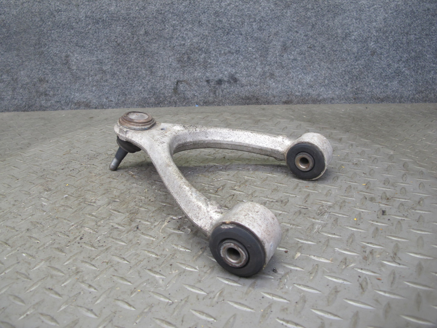 07-10 Saturn SKY Set of 2 Front Right Suspension Upper & Lower Control Arm OEM