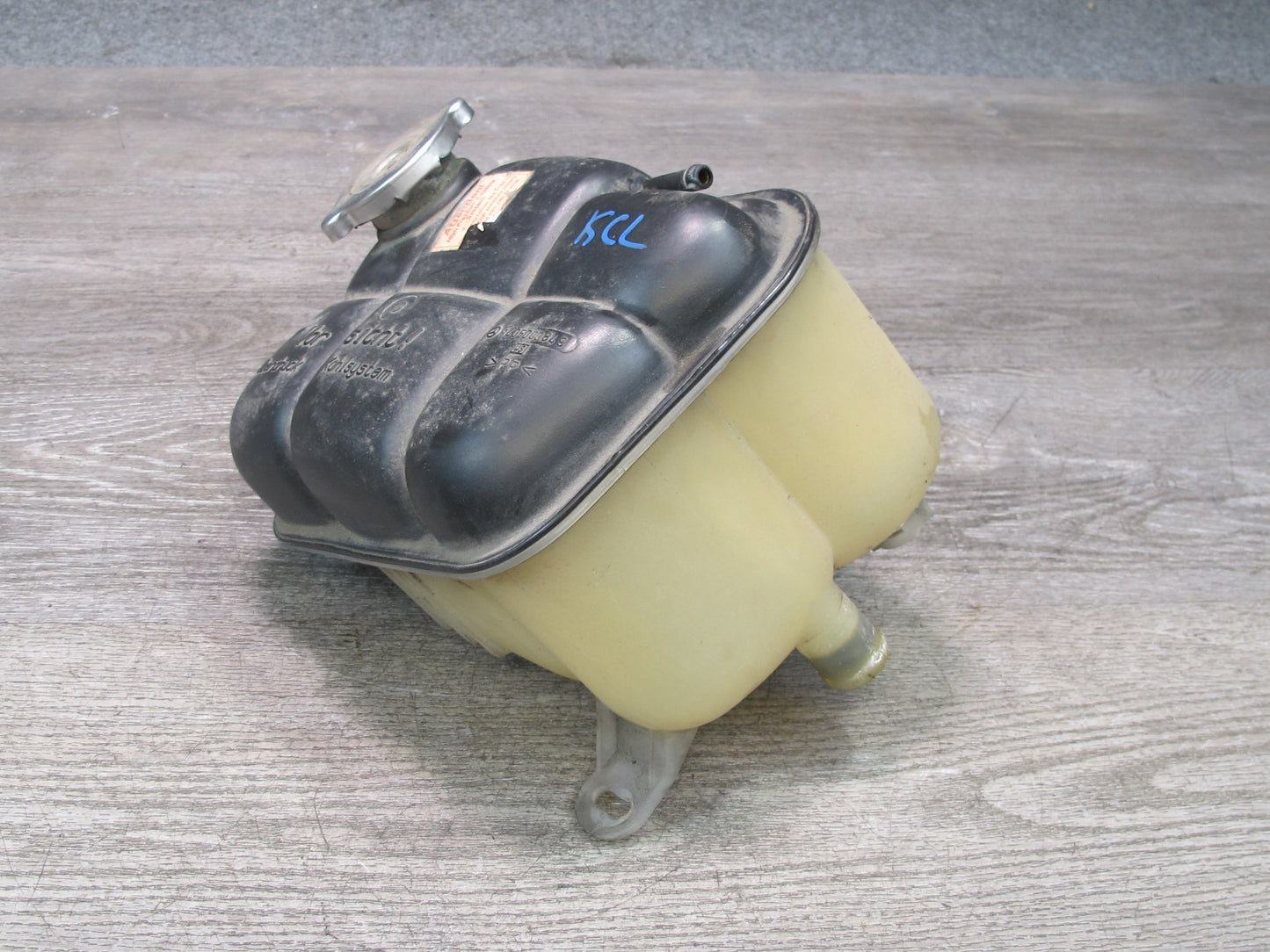 96-99 Mercedes W140 C140 Cl-class Engine Expansion Overflow Reservoir Tank OEM