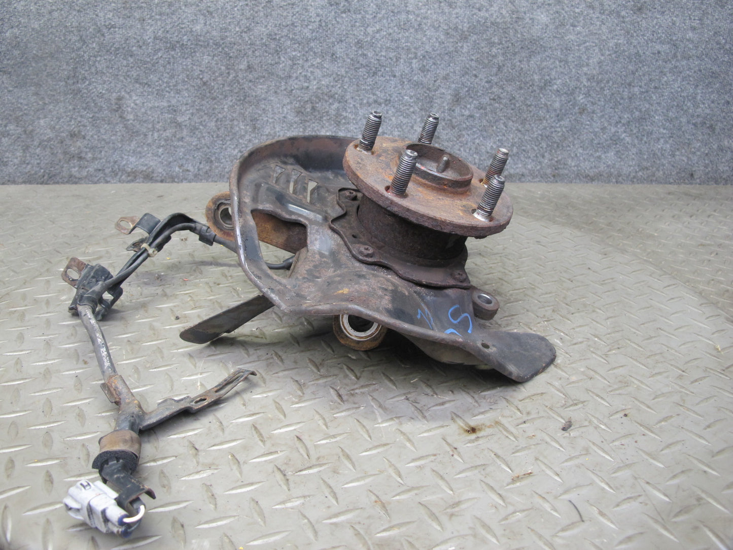 92-00 Lexus JZZ31L SC400 SC300 RWD Front Left Spindle Knuckle Wheel Hub OEM