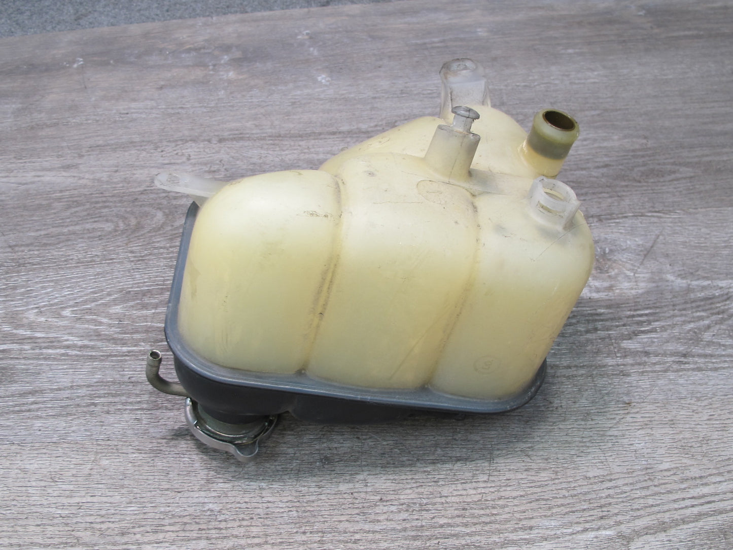 96-99 Mercedes W140 C140 Cl-class Engine Expansion Overflow Reservoir Tank OEM