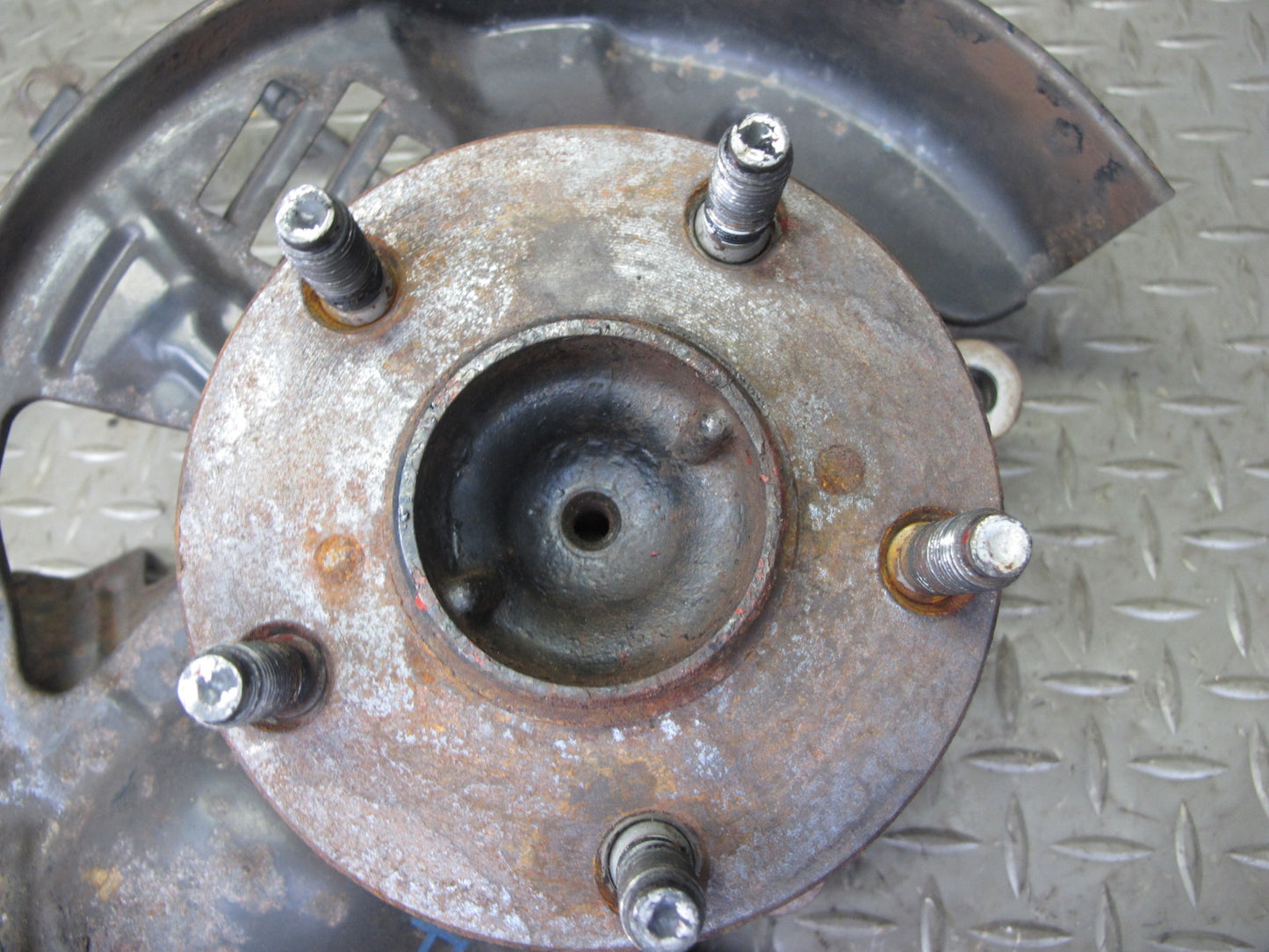 92-00 Lexus JZZ31L SC400 SC300 RWD Front Left Spindle Knuckle Wheel Hub OEM