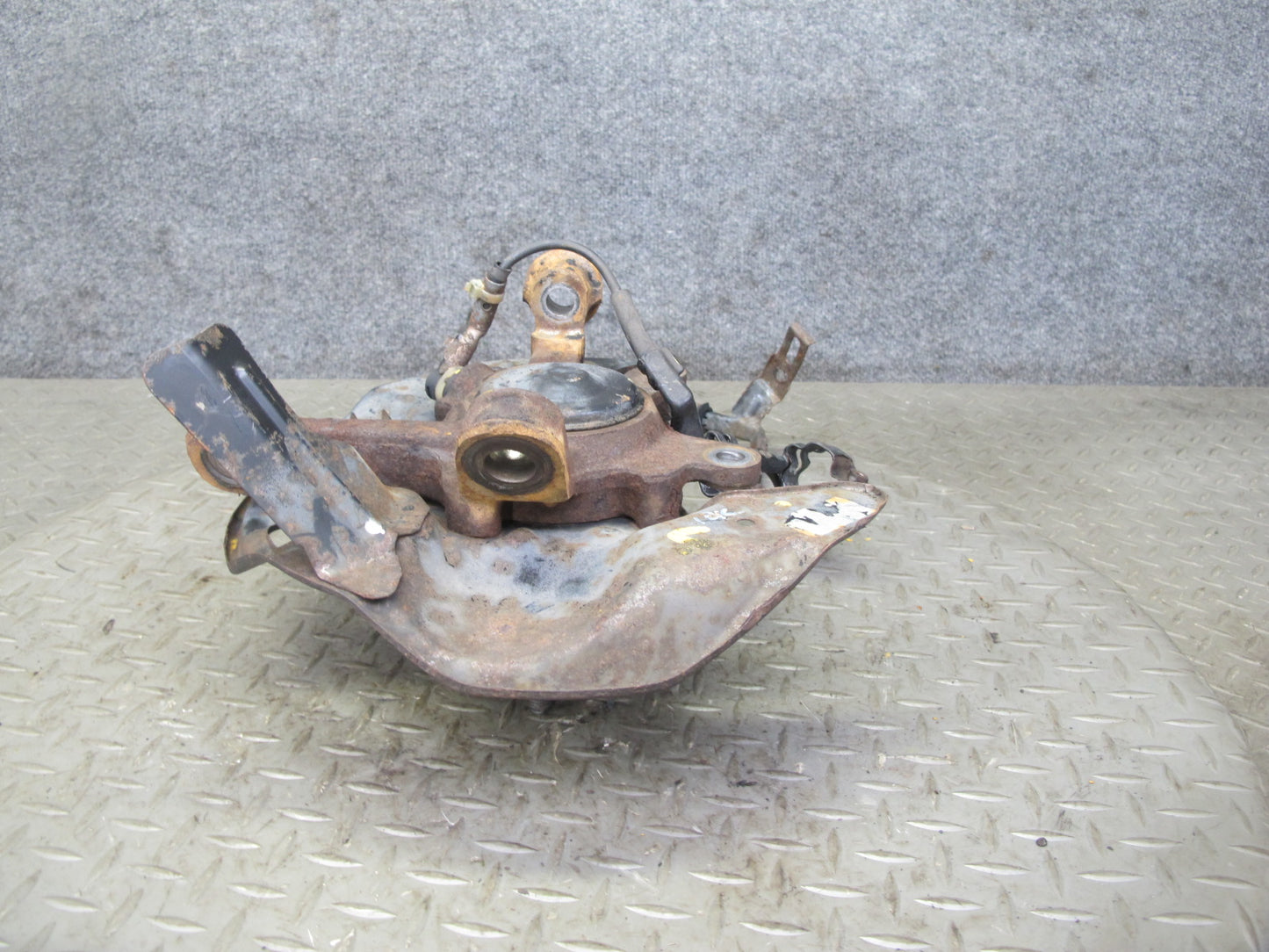 92-00 Lexus JZZ31L SC400 SC300 RWD Front Right Spindle Knuckle Wheel Hub OEM