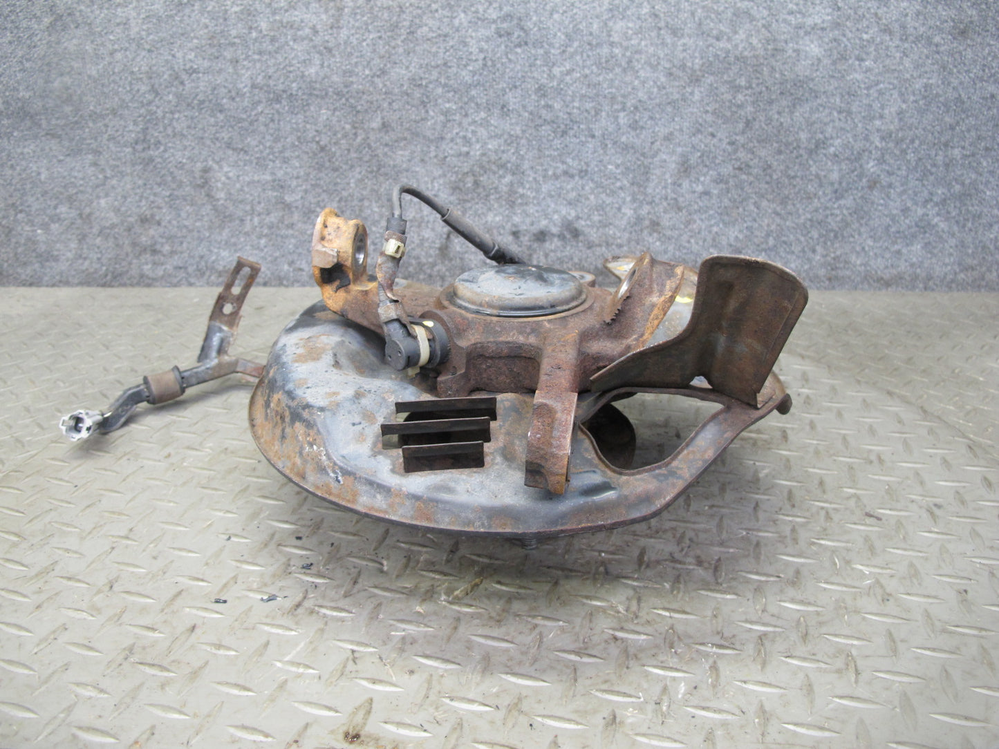 92-00 Lexus JZZ31L SC400 SC300 RWD Front Right Spindle Knuckle Wheel Hub OEM
