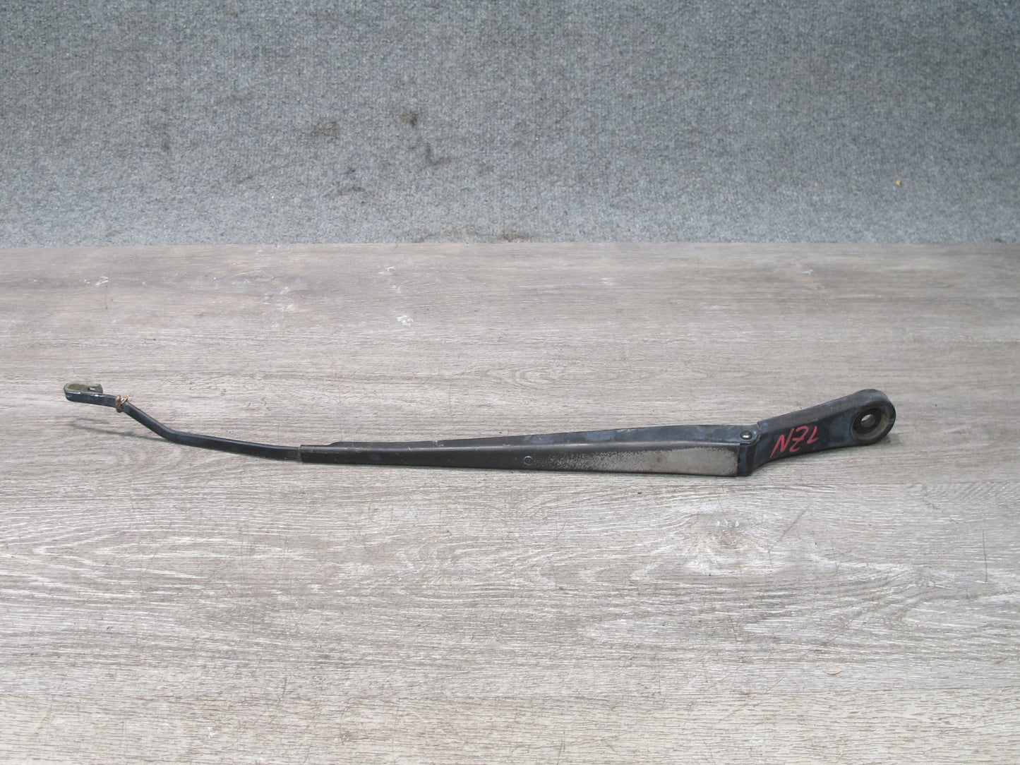 90-96 Nissan Z32 300ZX 2+0 Set of 2 Front Windshield Left & Right Wiper Arm OEM
