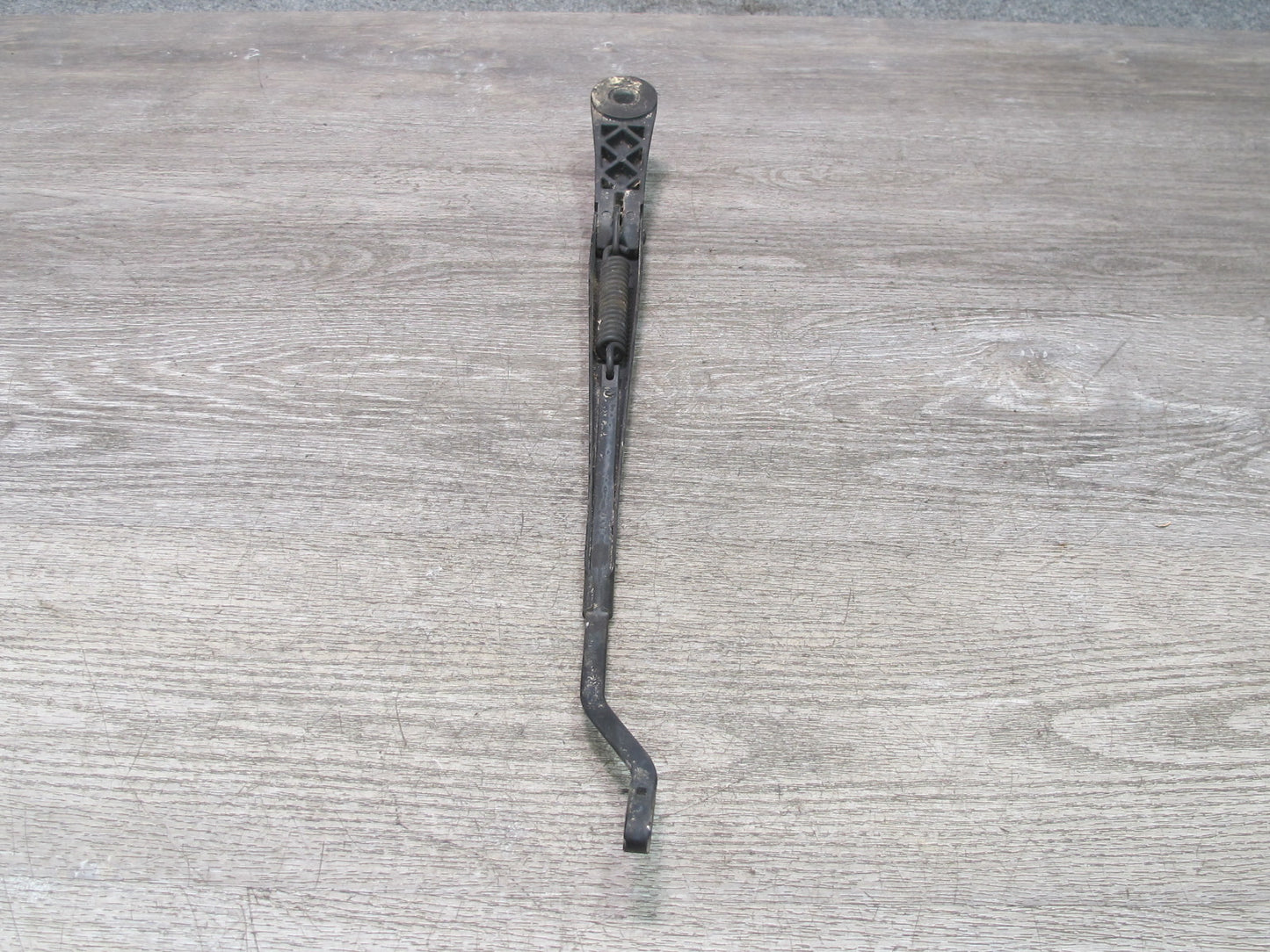 90-96 Nissan Z32 300ZX 2+0 Set of 2 Front Windshield Left & Right Wiper Arm OEM